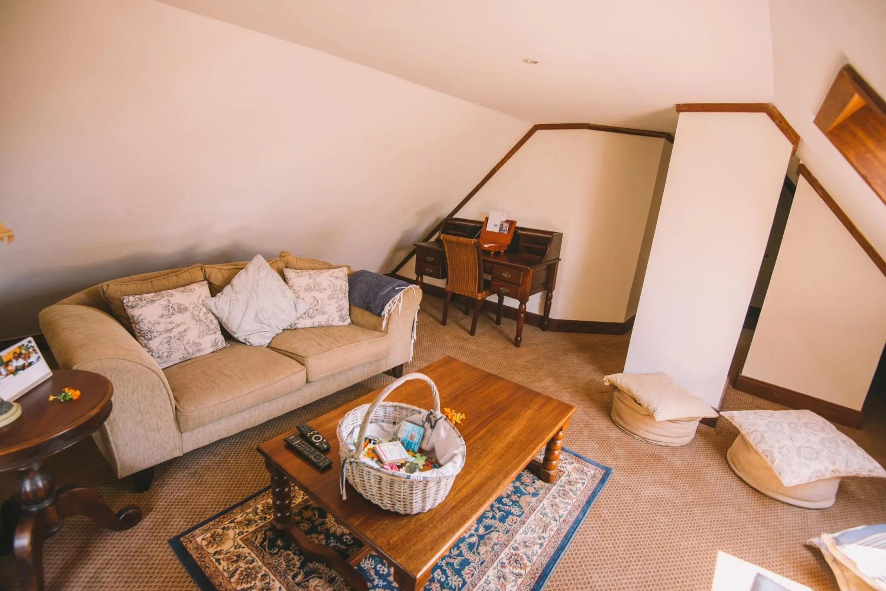Living room in The Manor at Ngorongoro