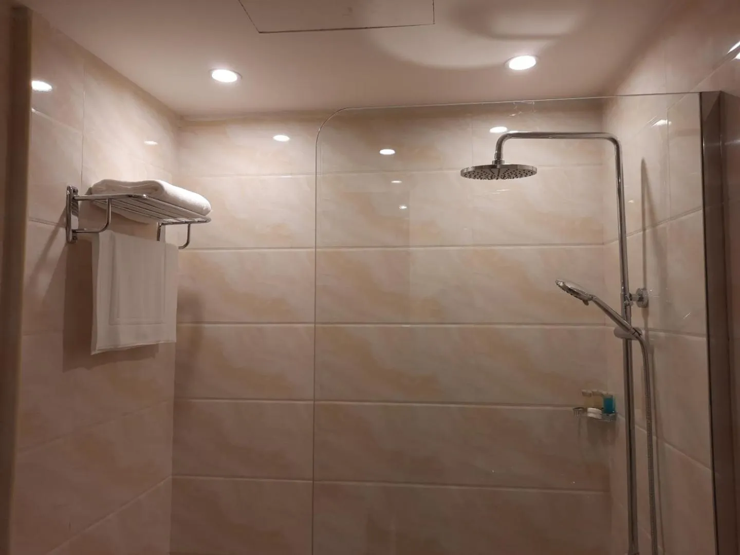 Shower in Villa Park