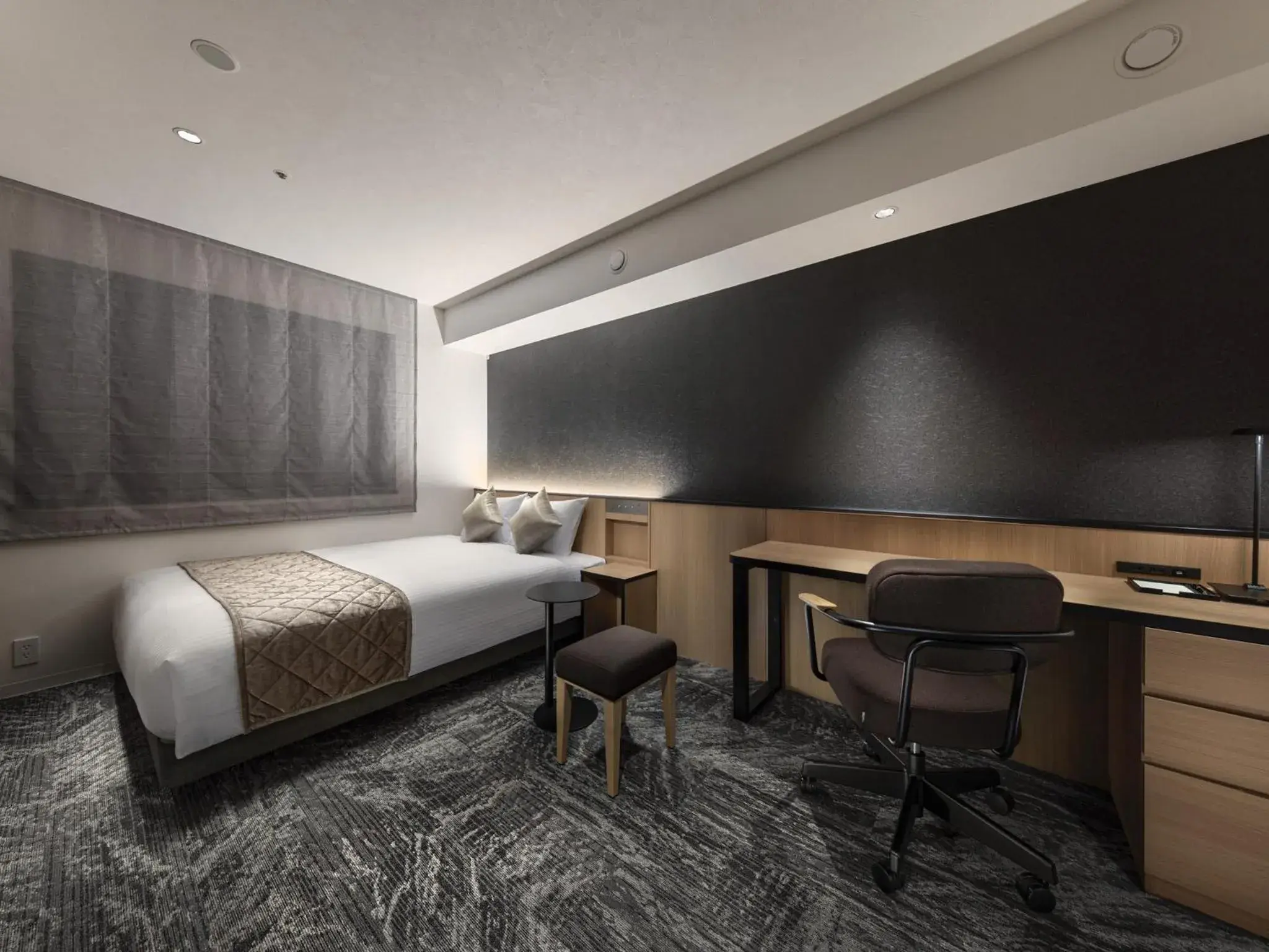 Superior Double Room - single occupancy in Villa Fontaine Grand Osaka Umeda Superior Double Room - single occupancy in Villa Fontaine Grand Osaka Umeda