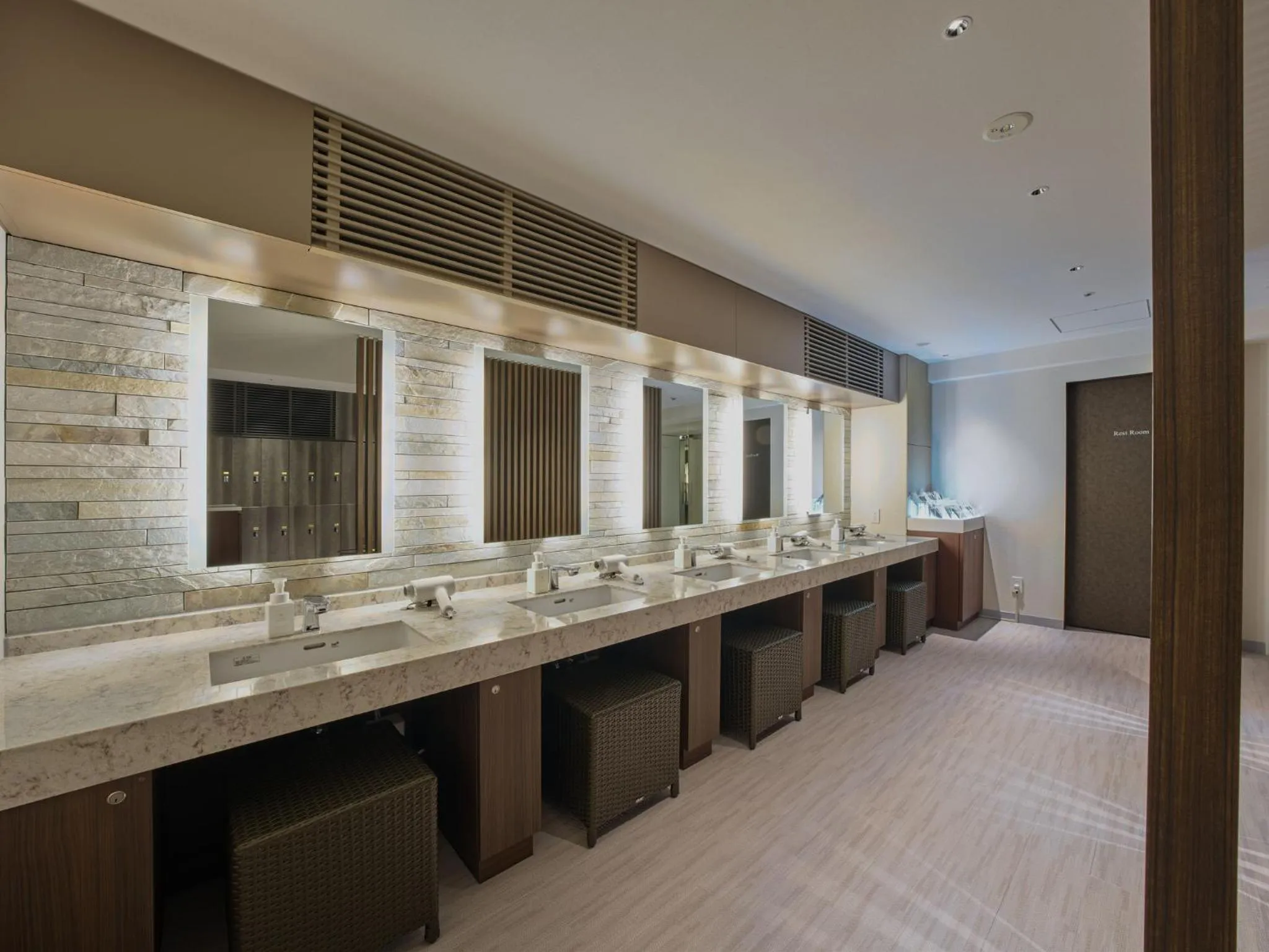 Public Bath in Villa Fontaine Grand Osaka Umeda