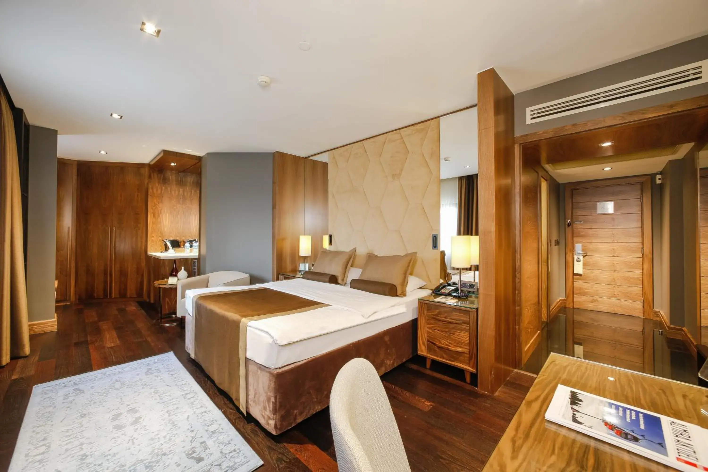 Photo of the whole room, Bed in Almira Hotel Thermal Spa & Convention Center Photo of the whole room, Bed in Almira Hotel Thermal Spa & Convention Center