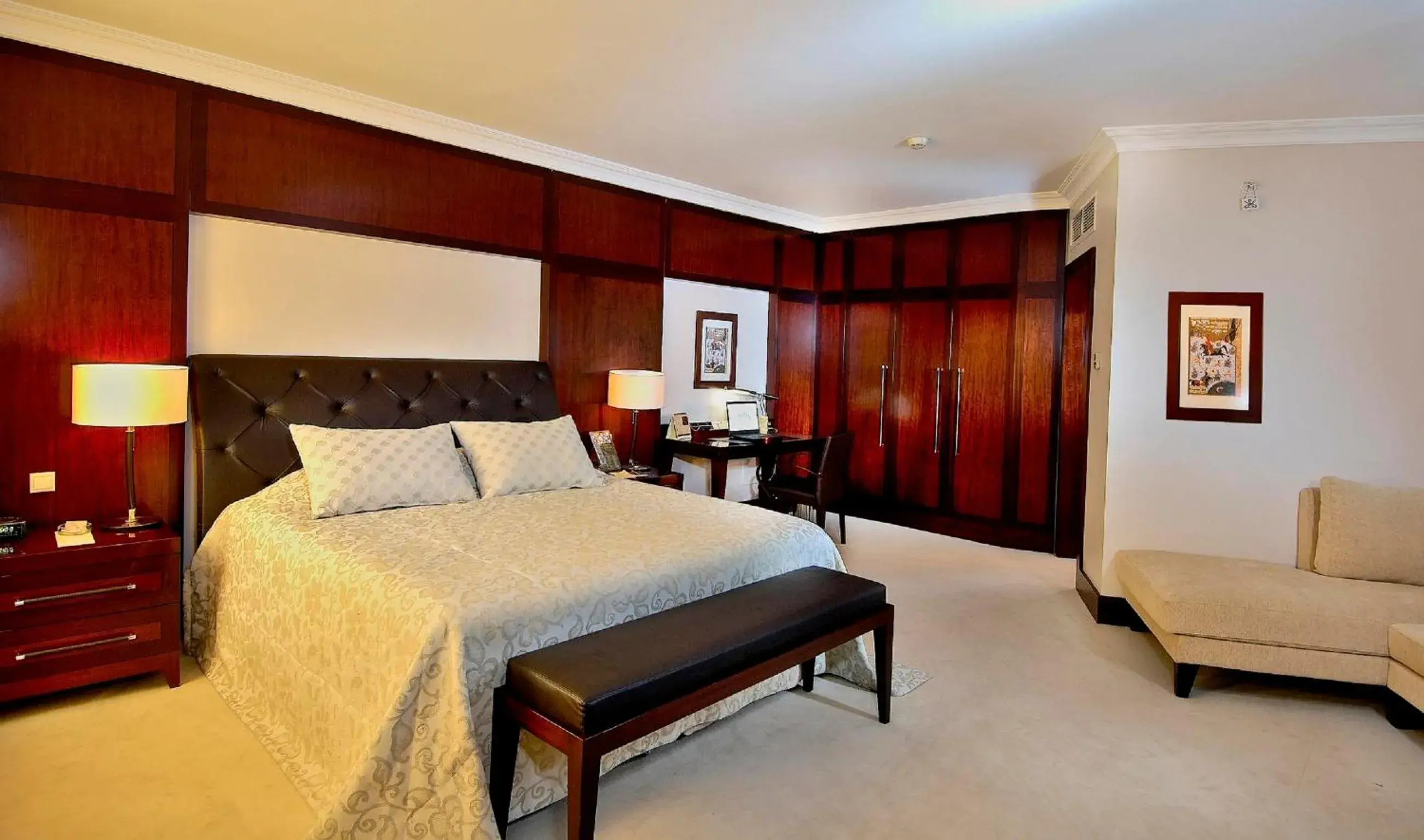 Bed in Almira Hotel Thermal Spa & Convention Center Bed in Almira Hotel Thermal Spa & Convention Center