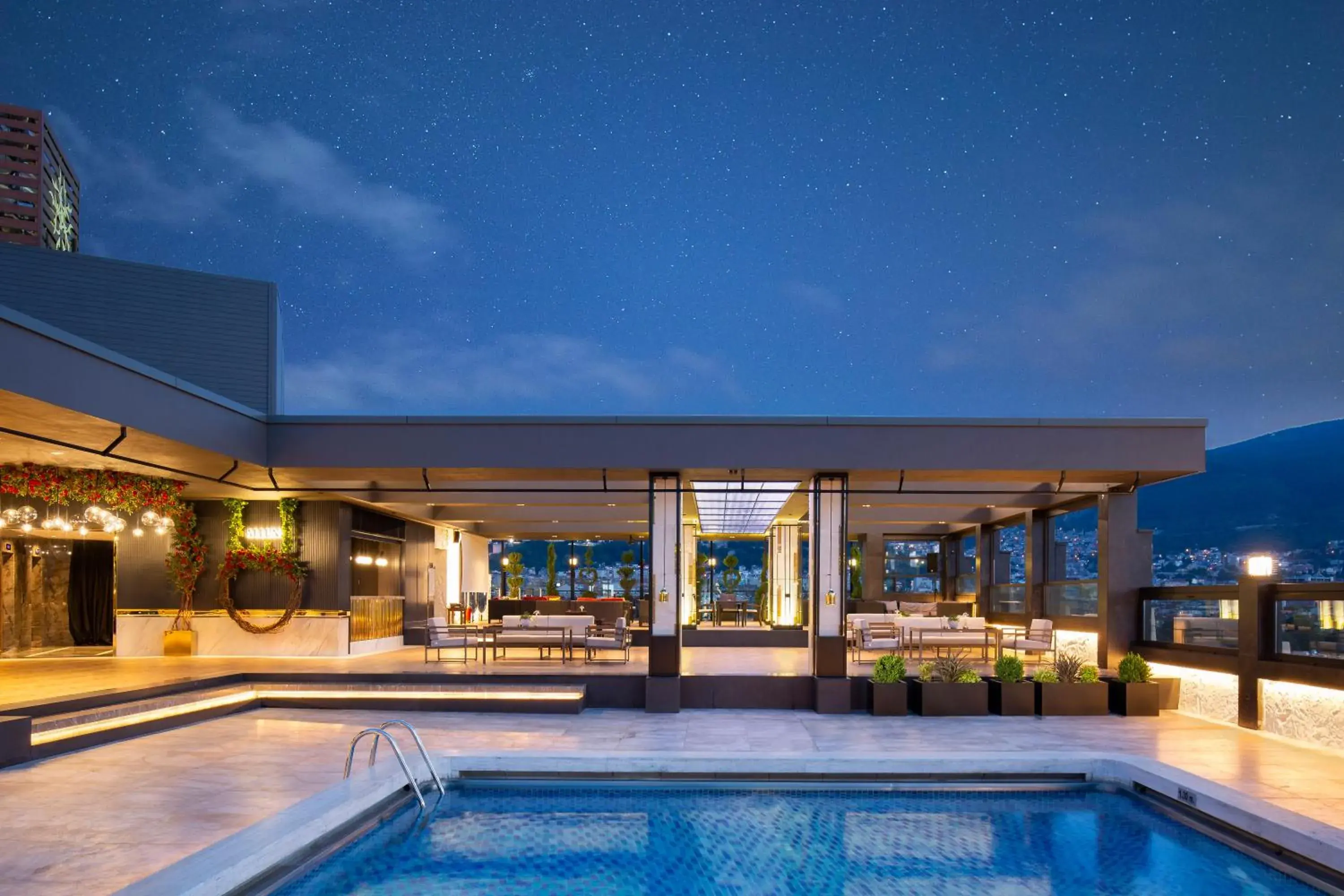 Swimming pool in Almira Hotel Thermal Spa & Convention Center Swimming pool in Almira Hotel Thermal Spa & Convention Center