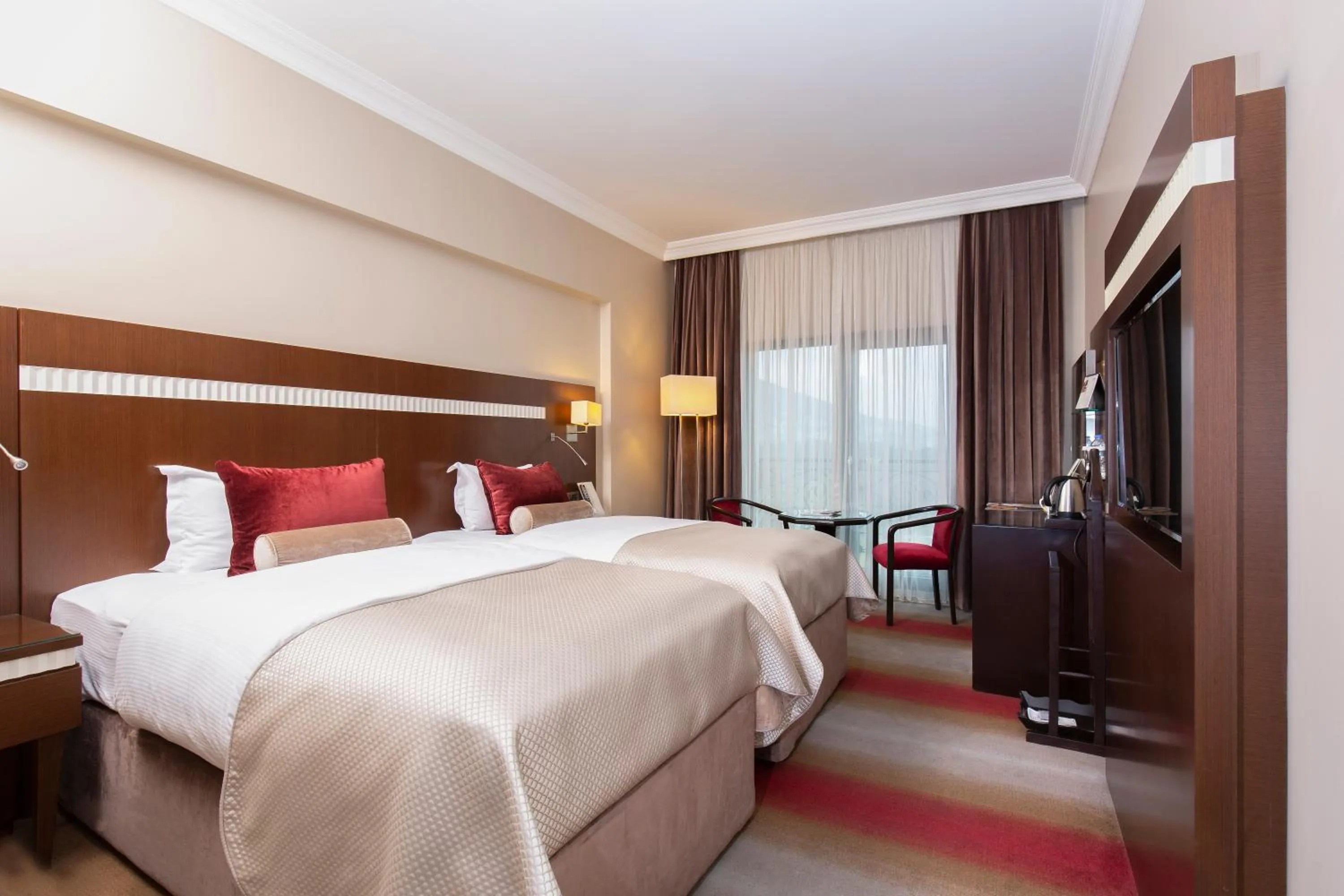 Bed in Almira Hotel Thermal Spa & Convention Center