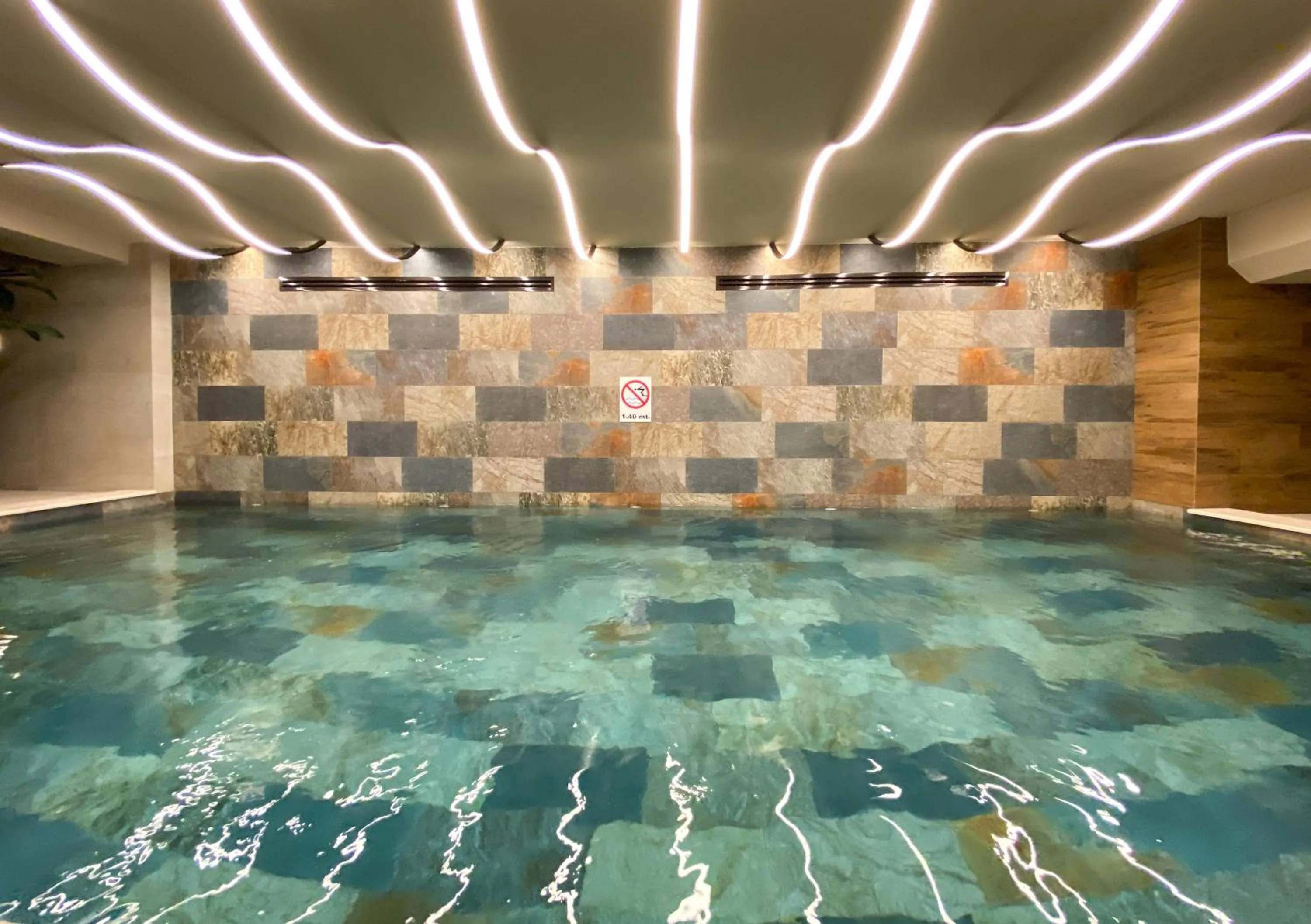 Spa and wellness centre/facilities in Almira Hotel Thermal Spa & Convention Center