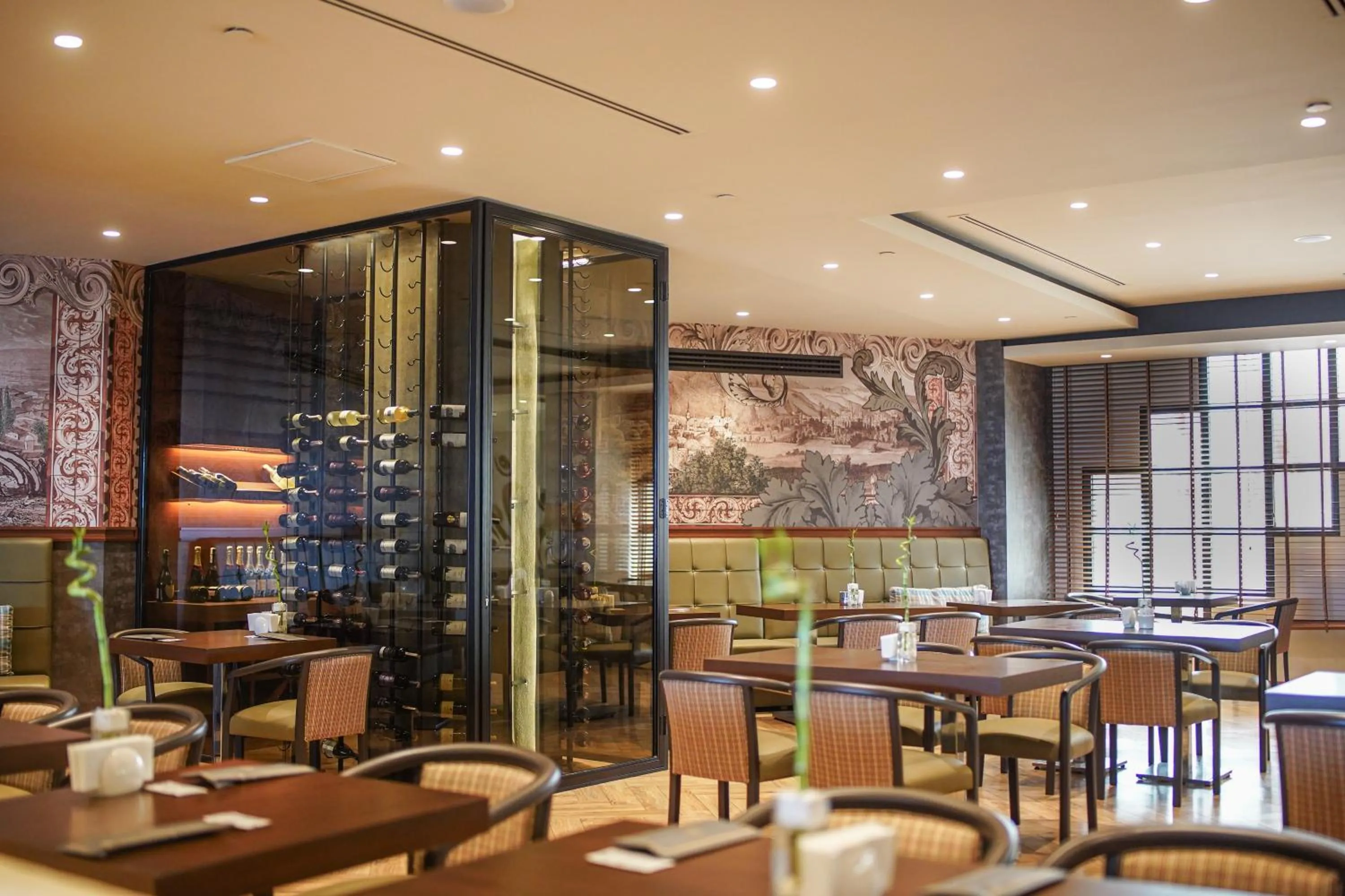 Breakfast in Almira Hotel Thermal Spa & Convention Center