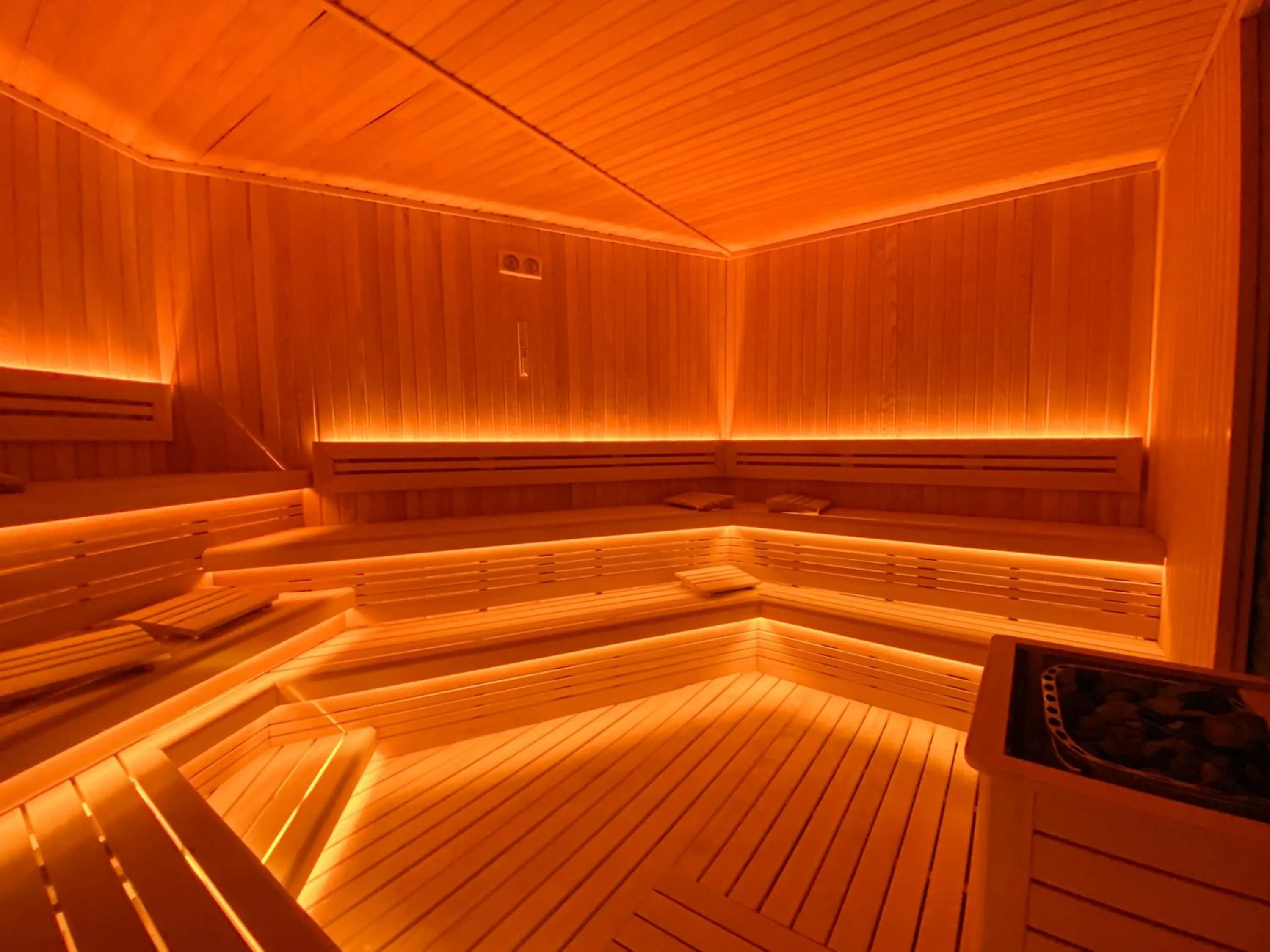 Sauna in Almira Hotel Thermal Spa & Convention Center