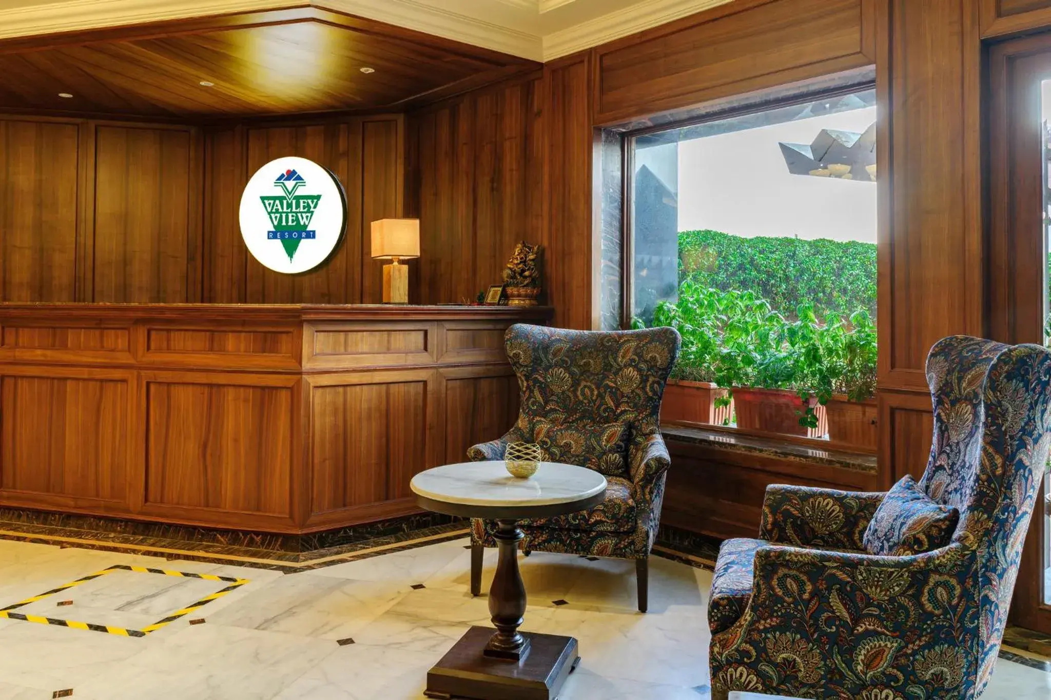 Seating area in Valley View Beacon Resort Seating area in Valley View Beacon Resort