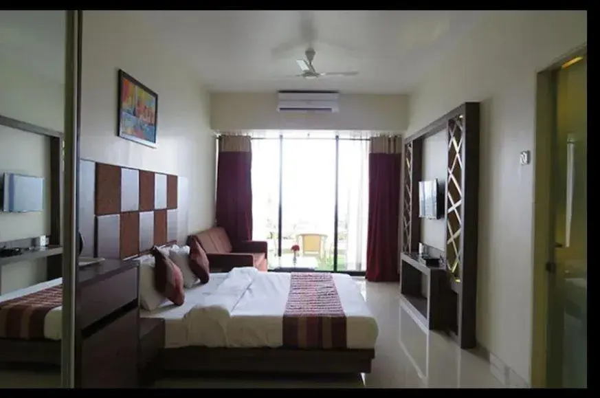 Photo of the whole room, Bed in Valley View Beacon Resort Photo of the whole room, Bed in Valley View Beacon Resort