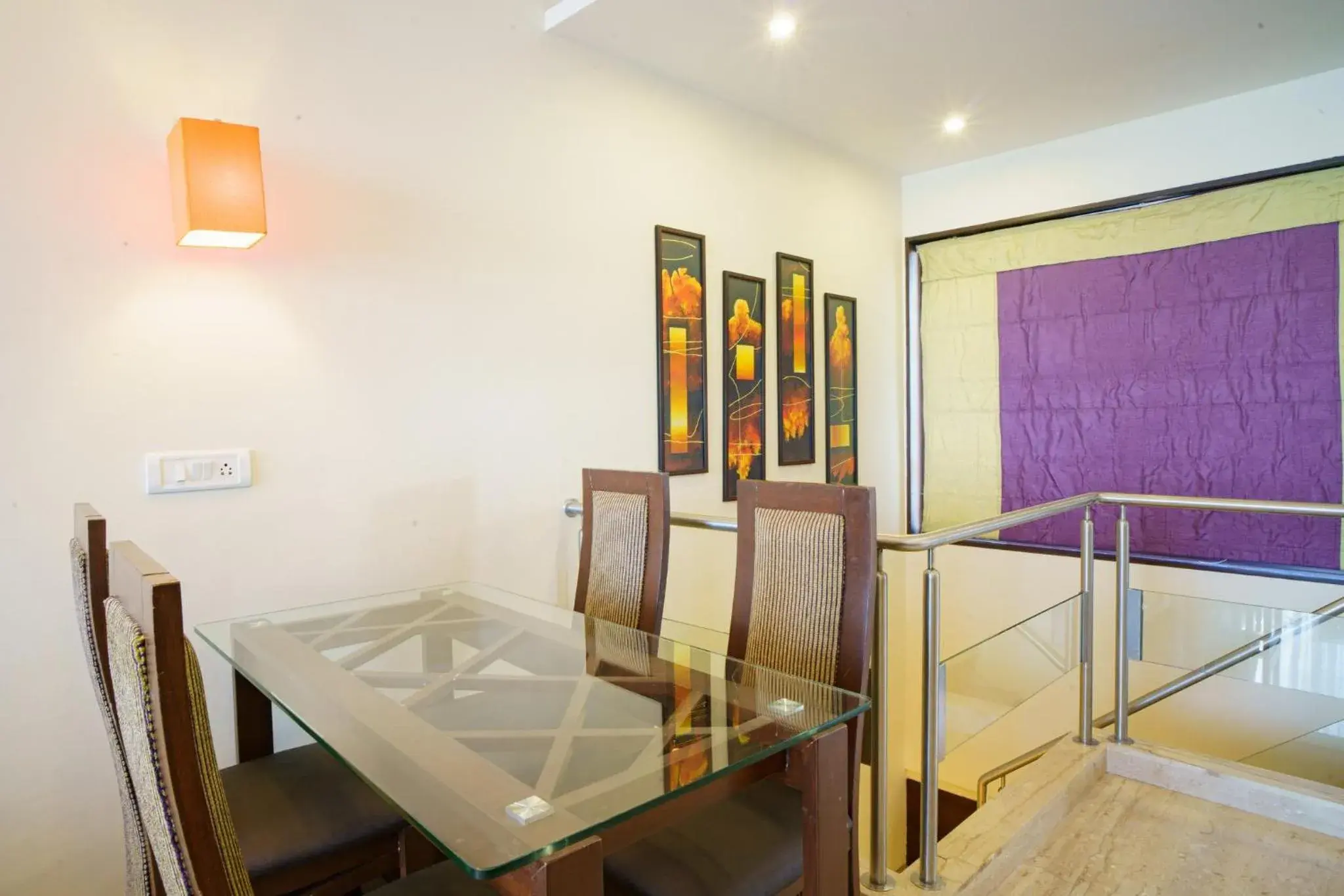 Dining area in Valley View Beacon Resort Dining area in Valley View Beacon Resort