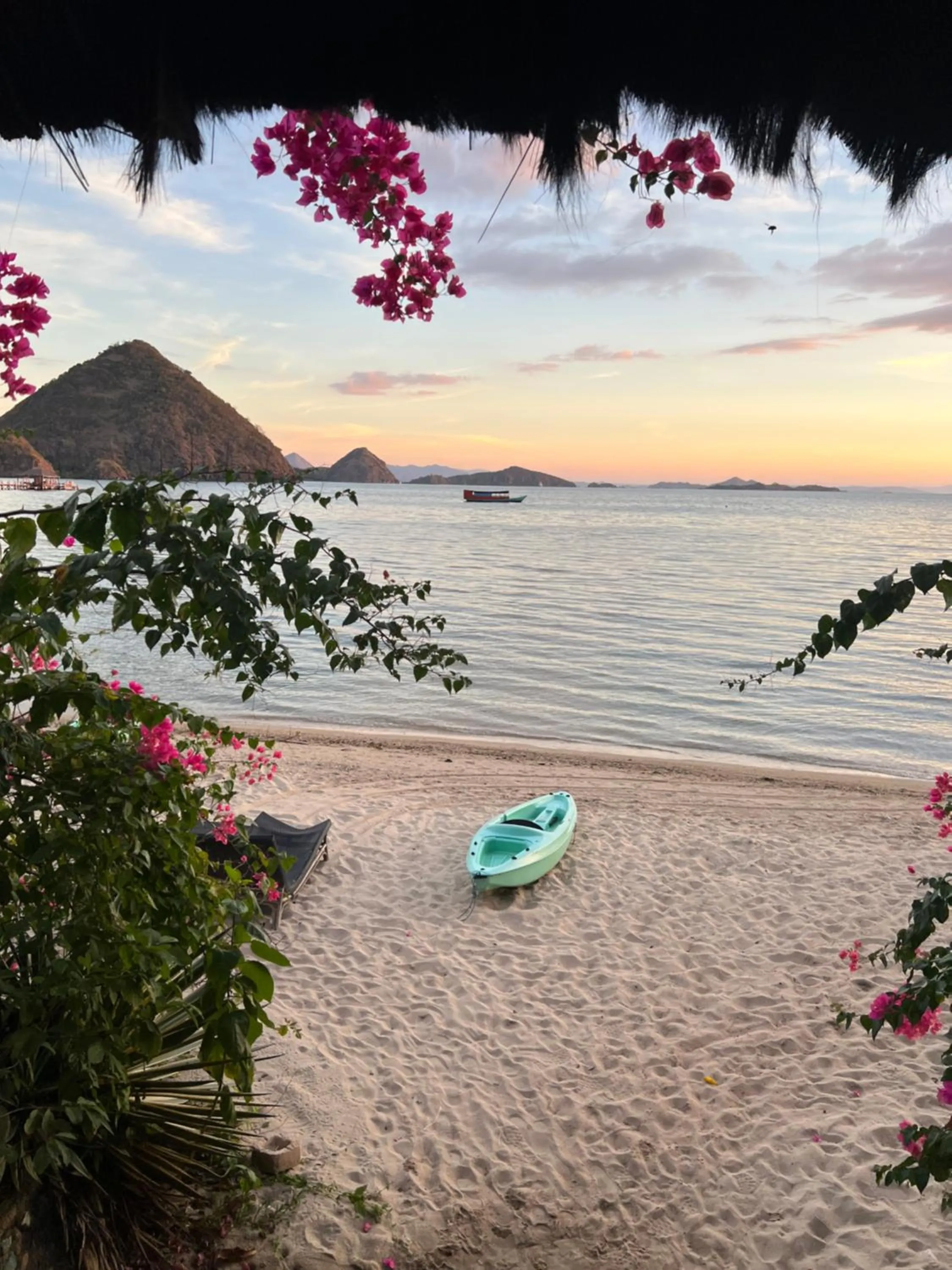 Waecicu Eden Beach Hotel