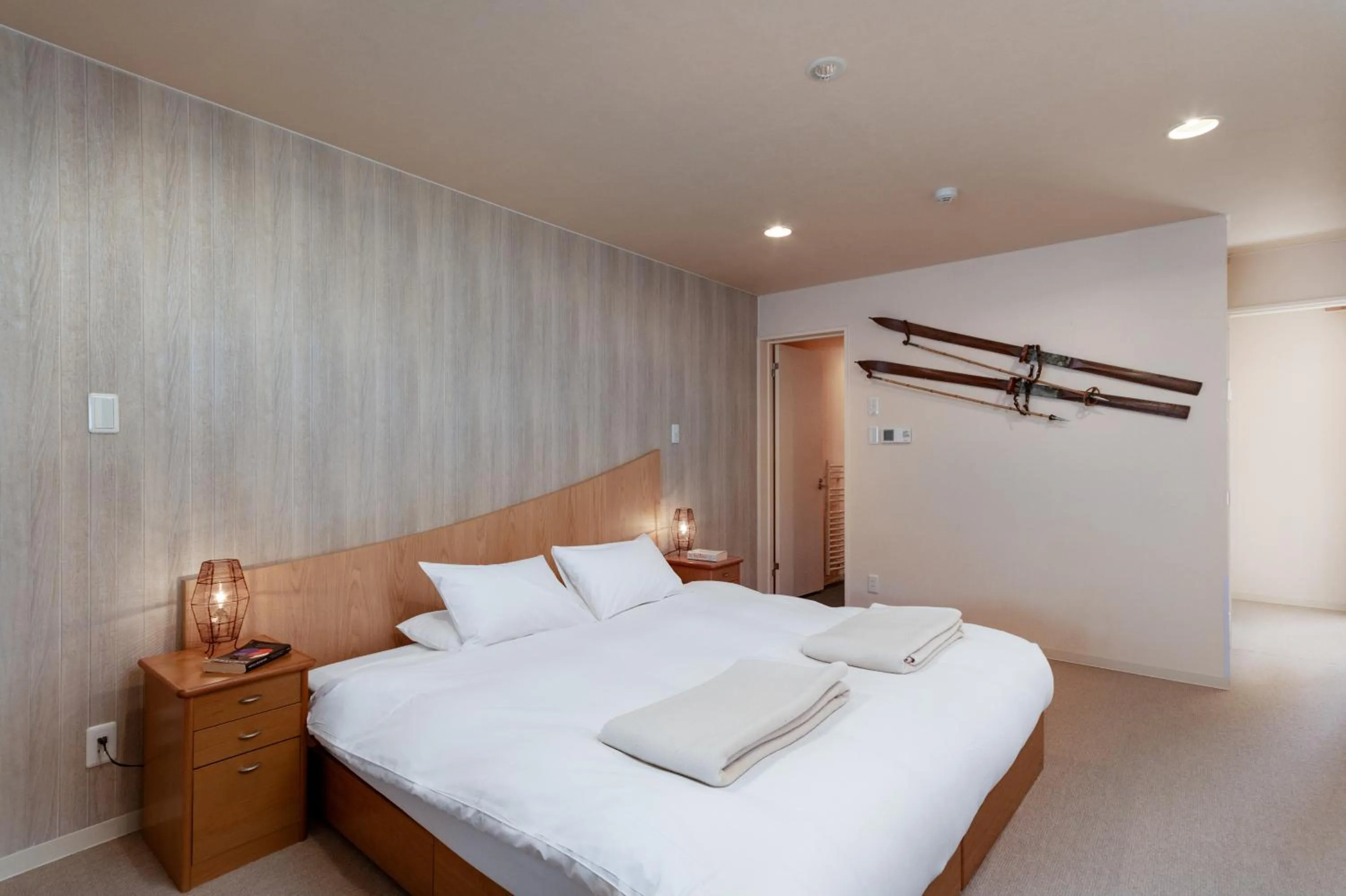 Bedroom, Bed in Gondola Chalet by H2 Life