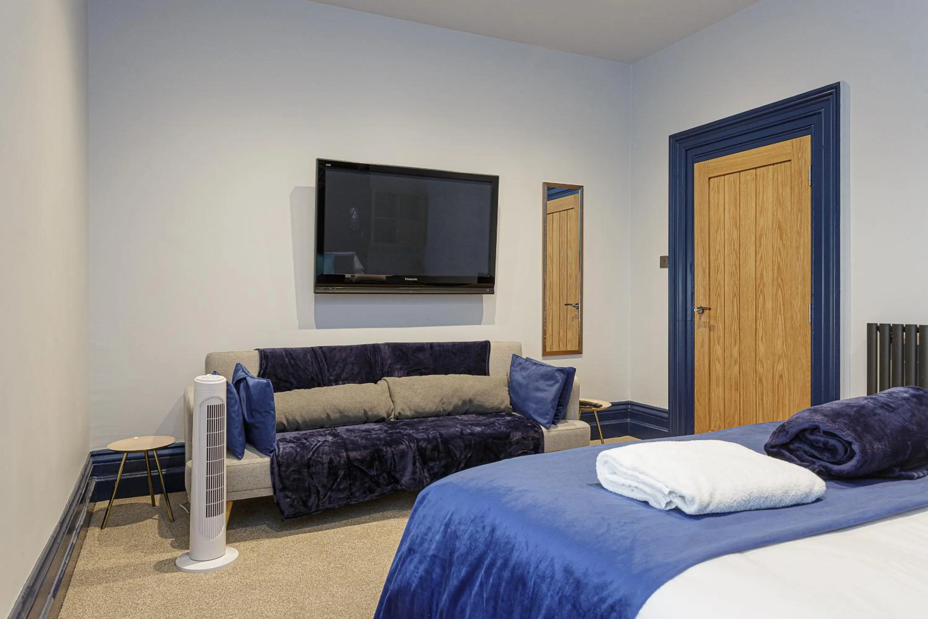 Bedroom in Cormorant PLACE LUXURY PAD