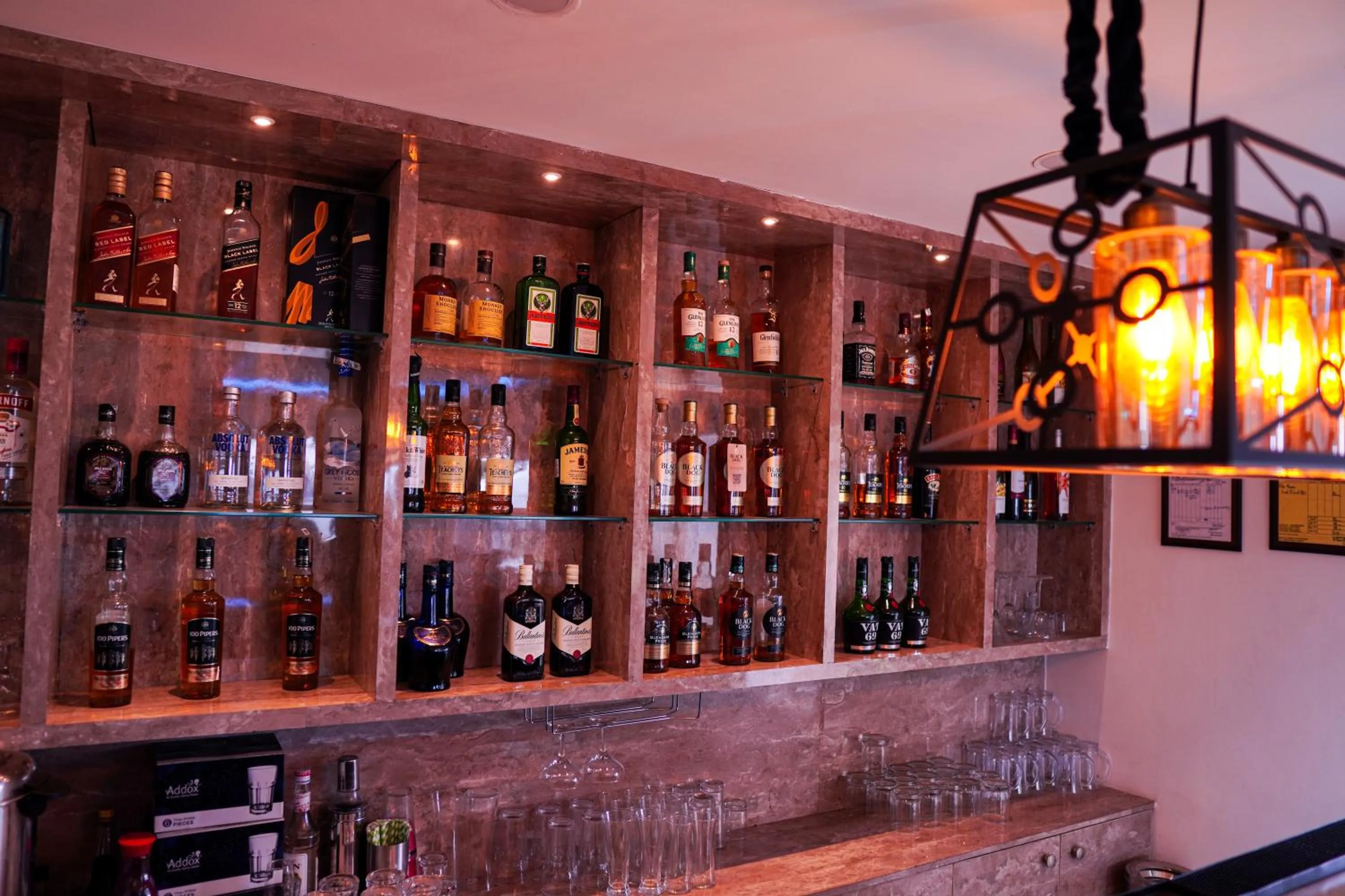 Lounge or bar in Click Collection The Abode, Dharamshala