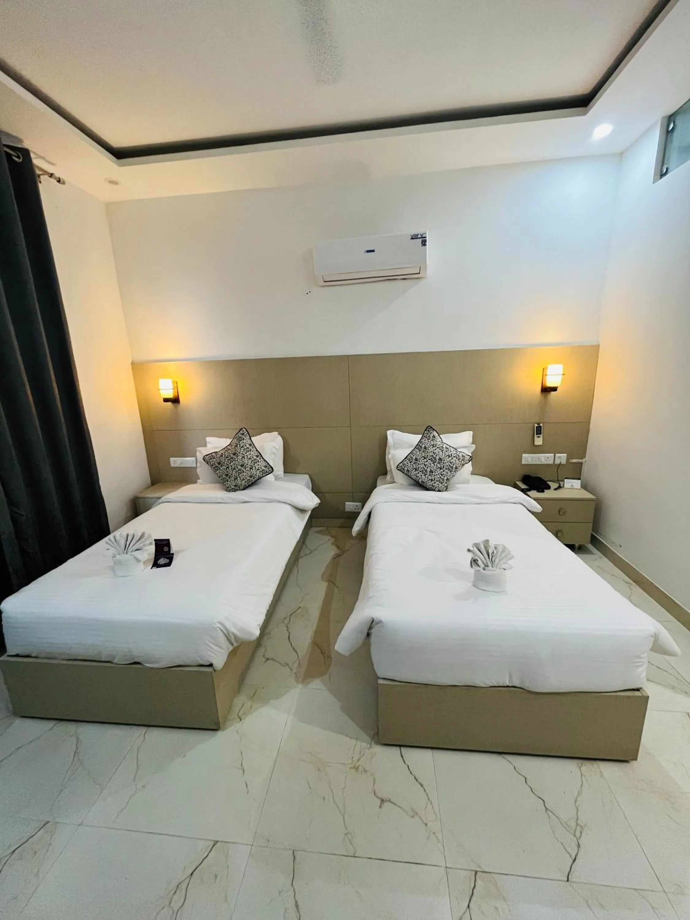 Bed in Click Collection The Abode, Dharamshala