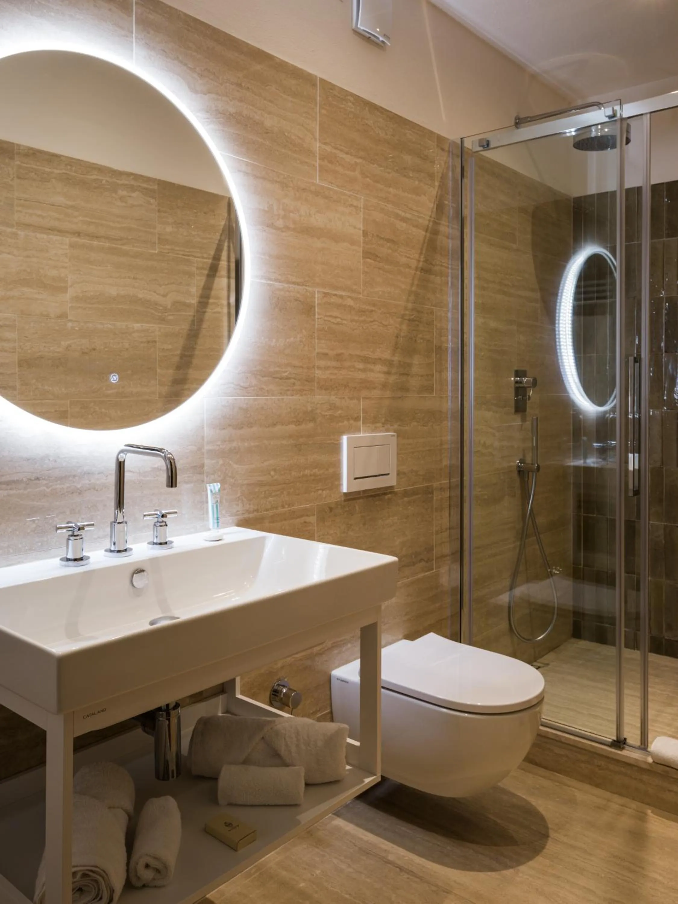 Shower in Borgo San Vincenzo