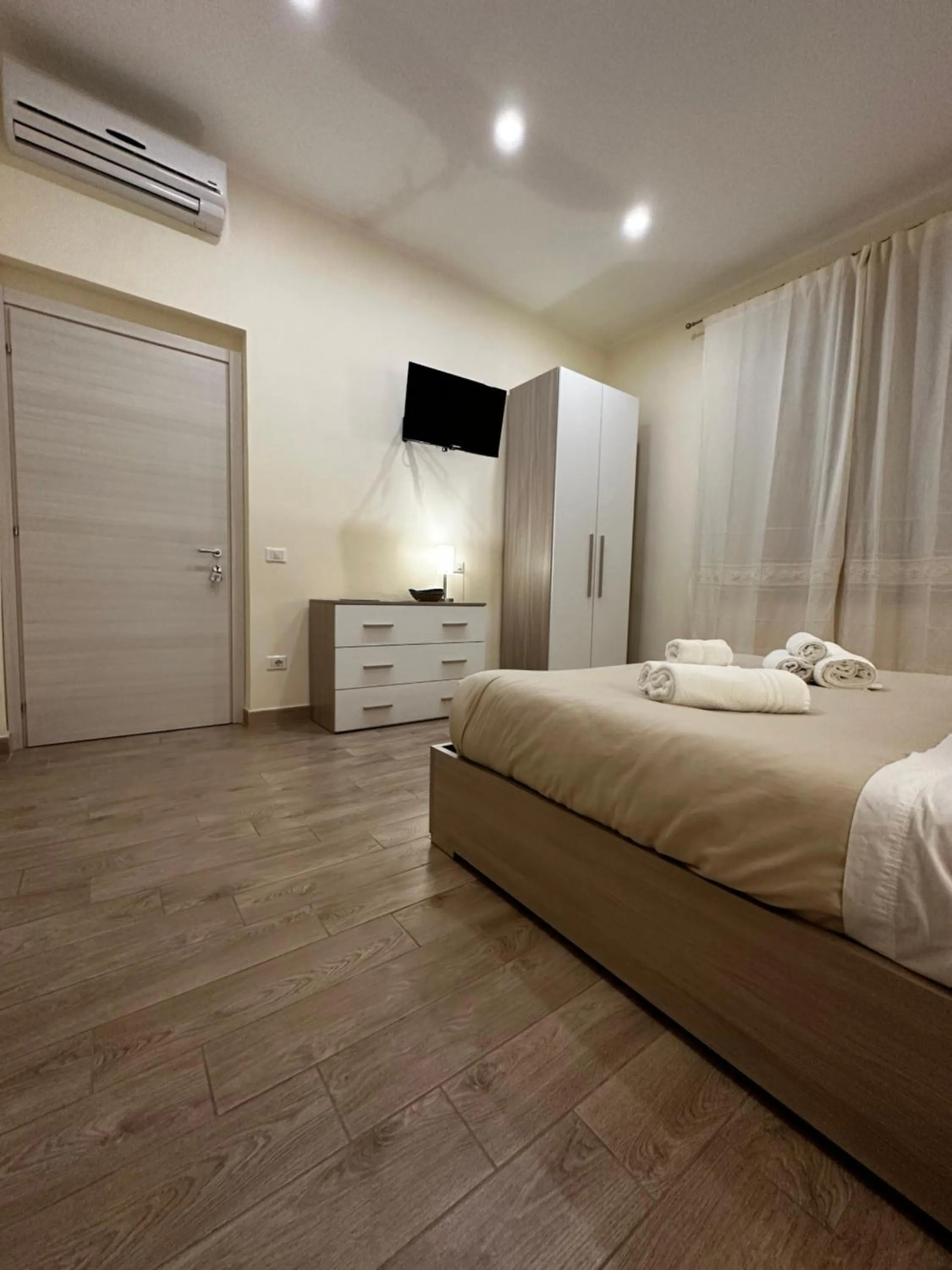 Bedroom, Bed in Domo Achenza