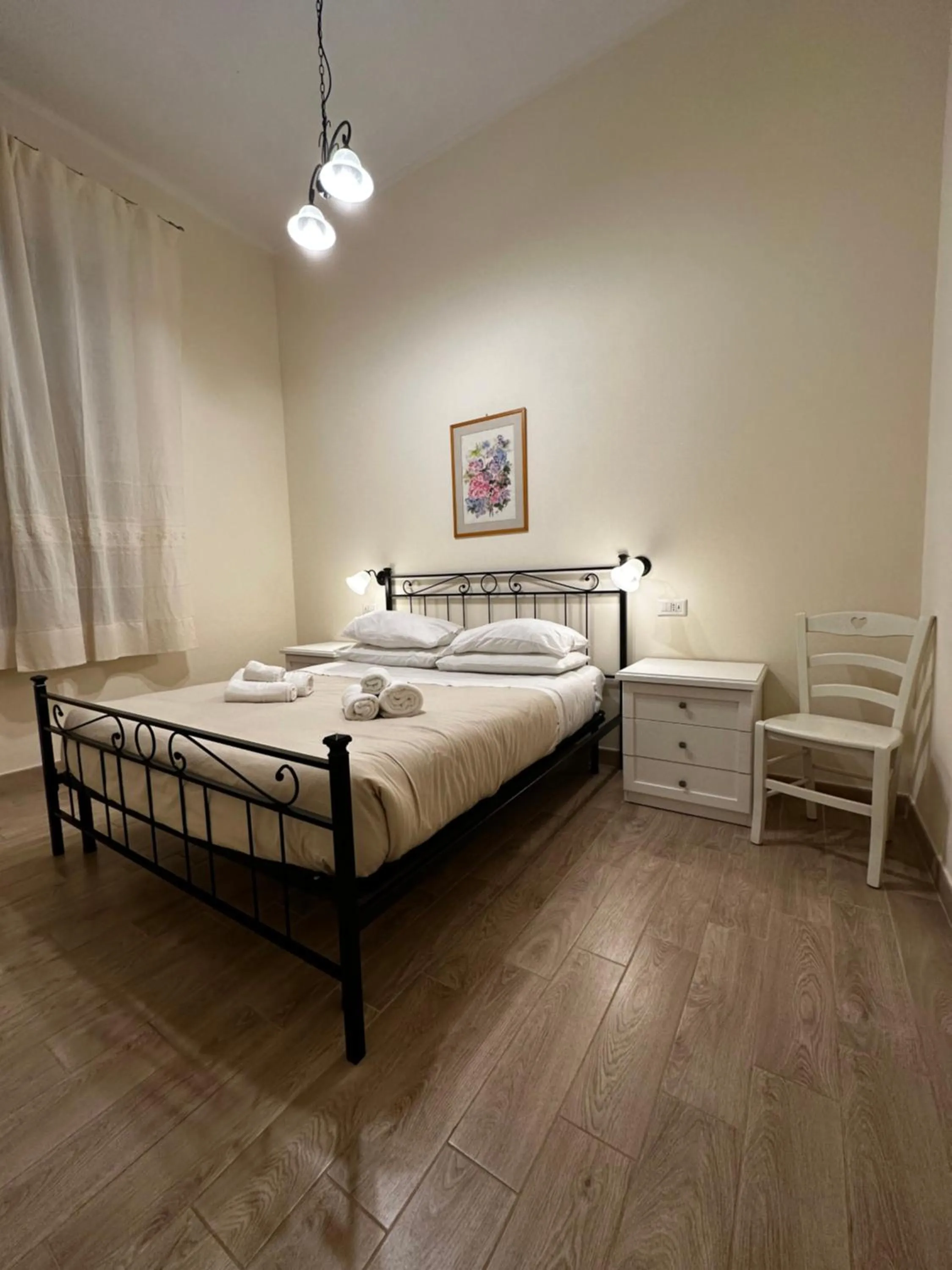 Bedroom, Bed in Domo Achenza