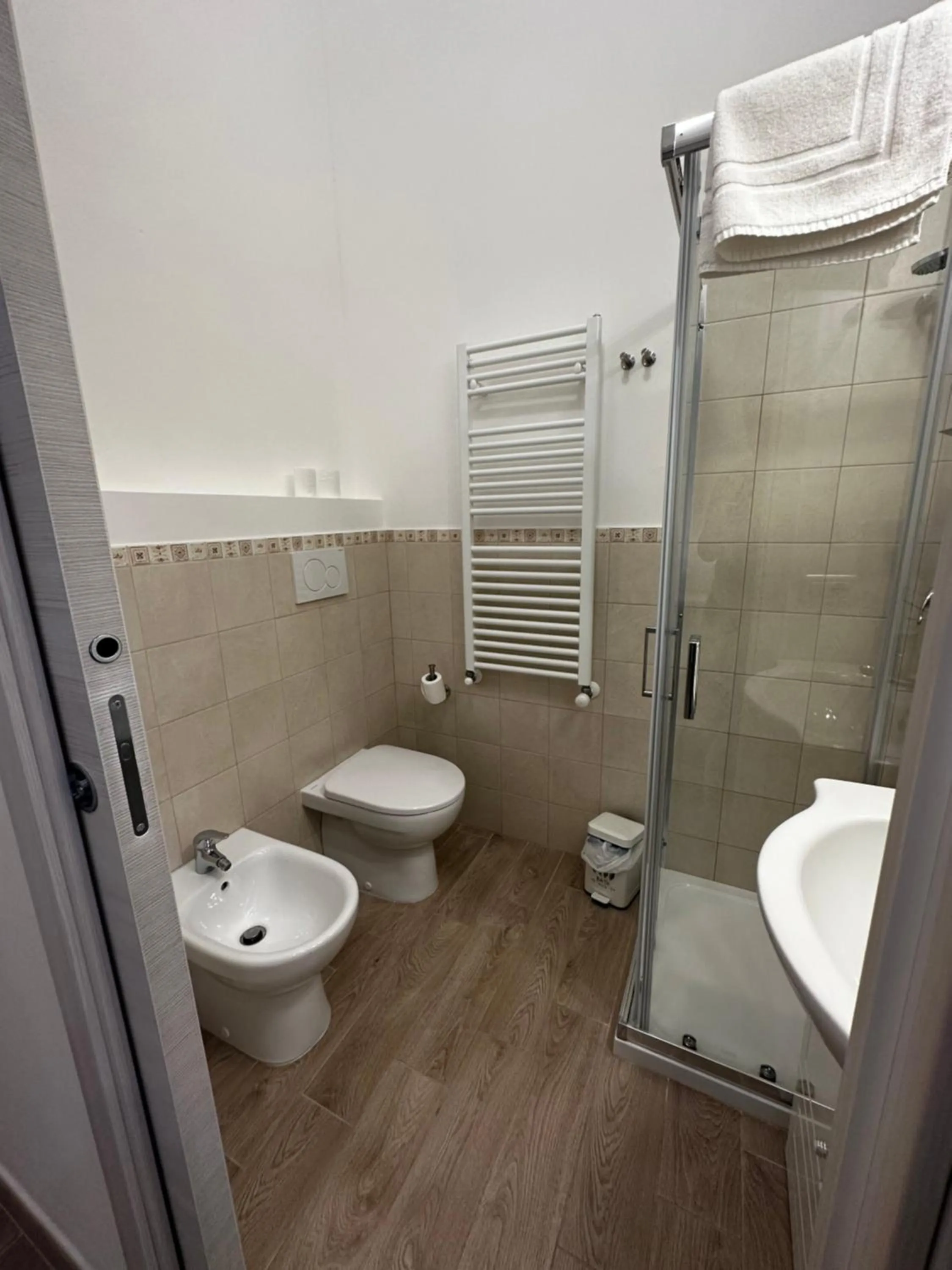 Shower in Domo Achenza