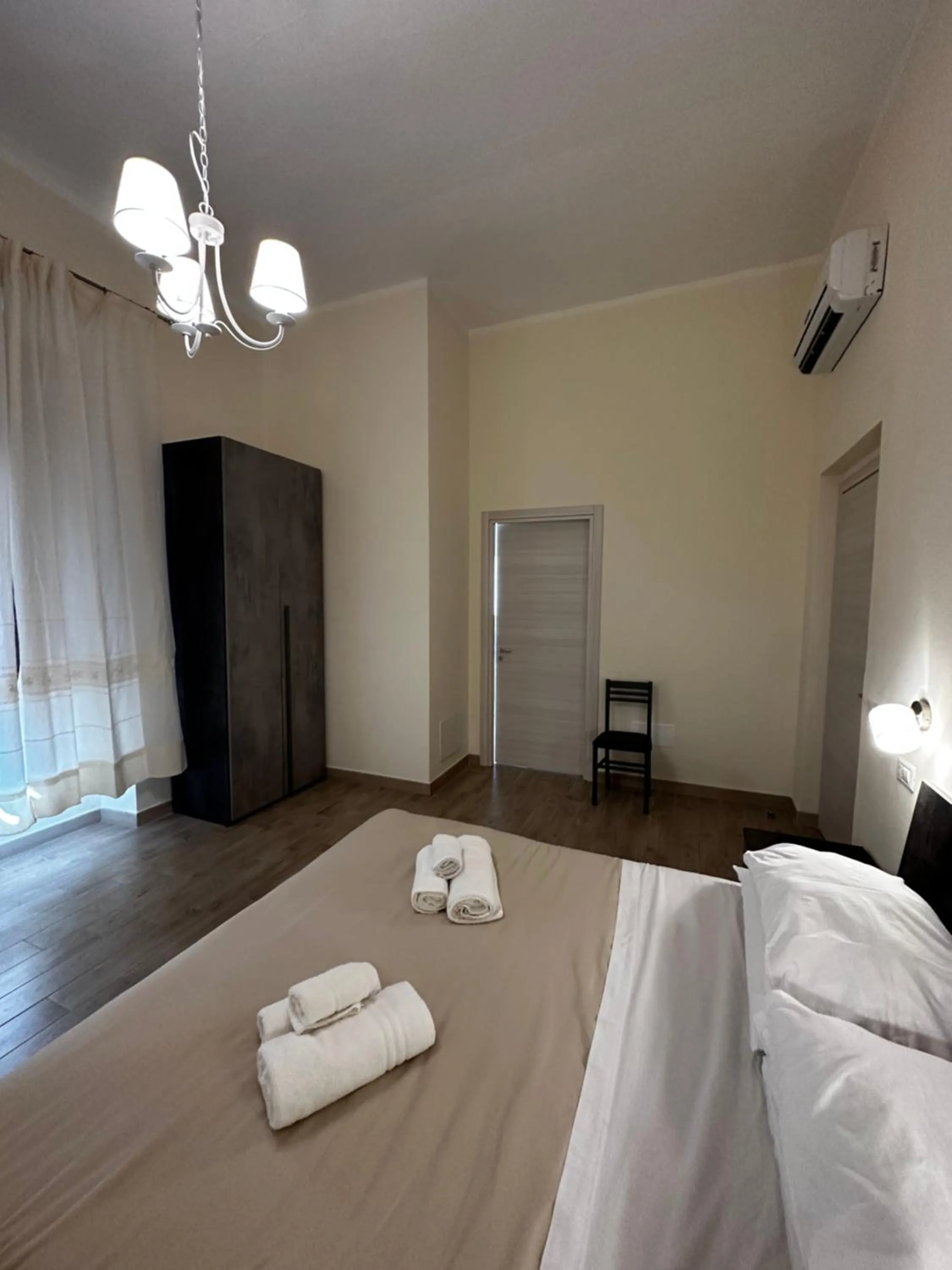 Bedroom, Bed in Domo Achenza