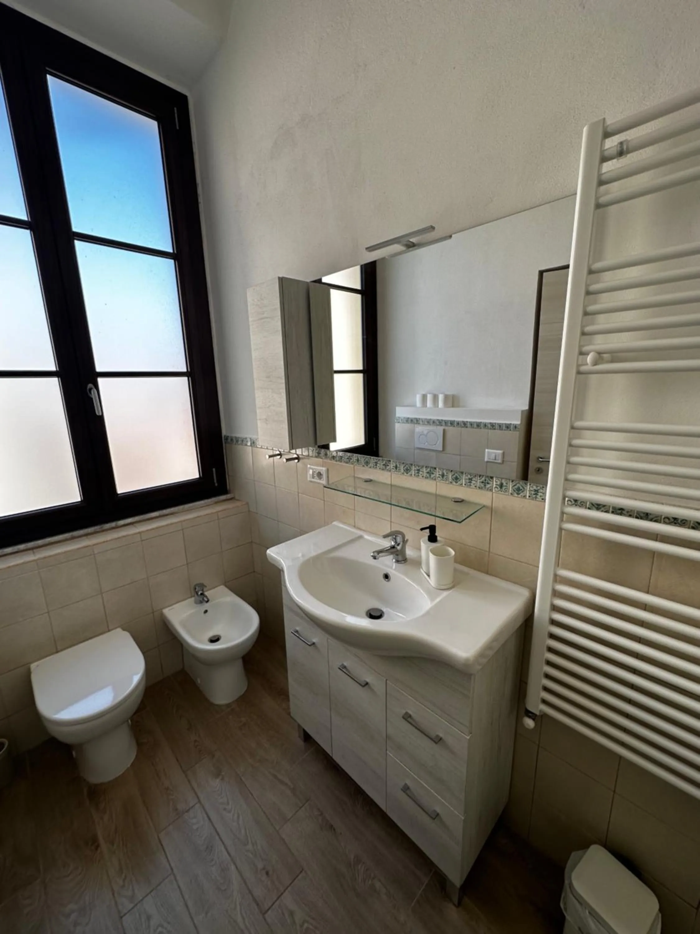 Bathroom in Domo Achenza