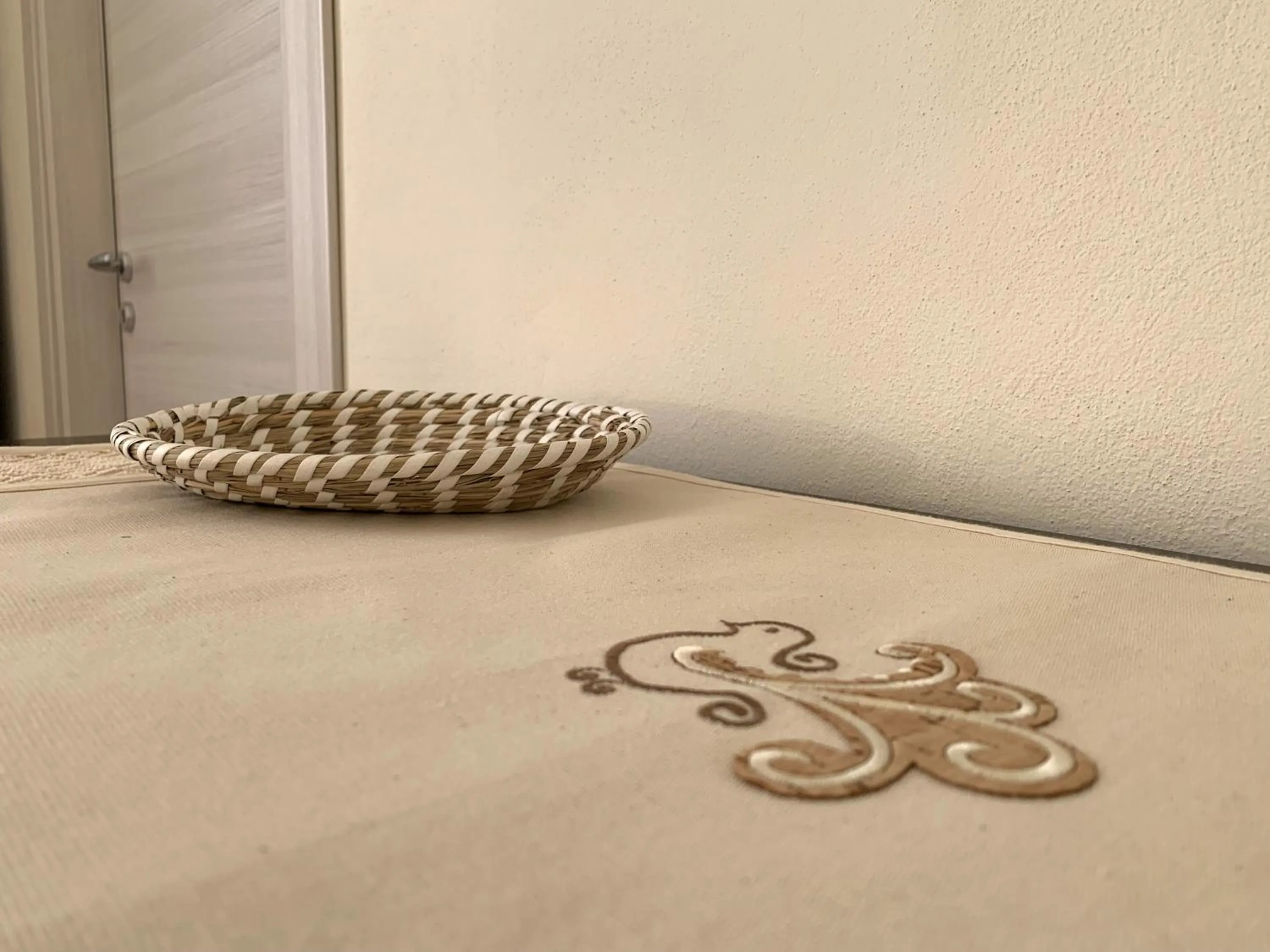 Decorative detail, Bed in Domo Achenza