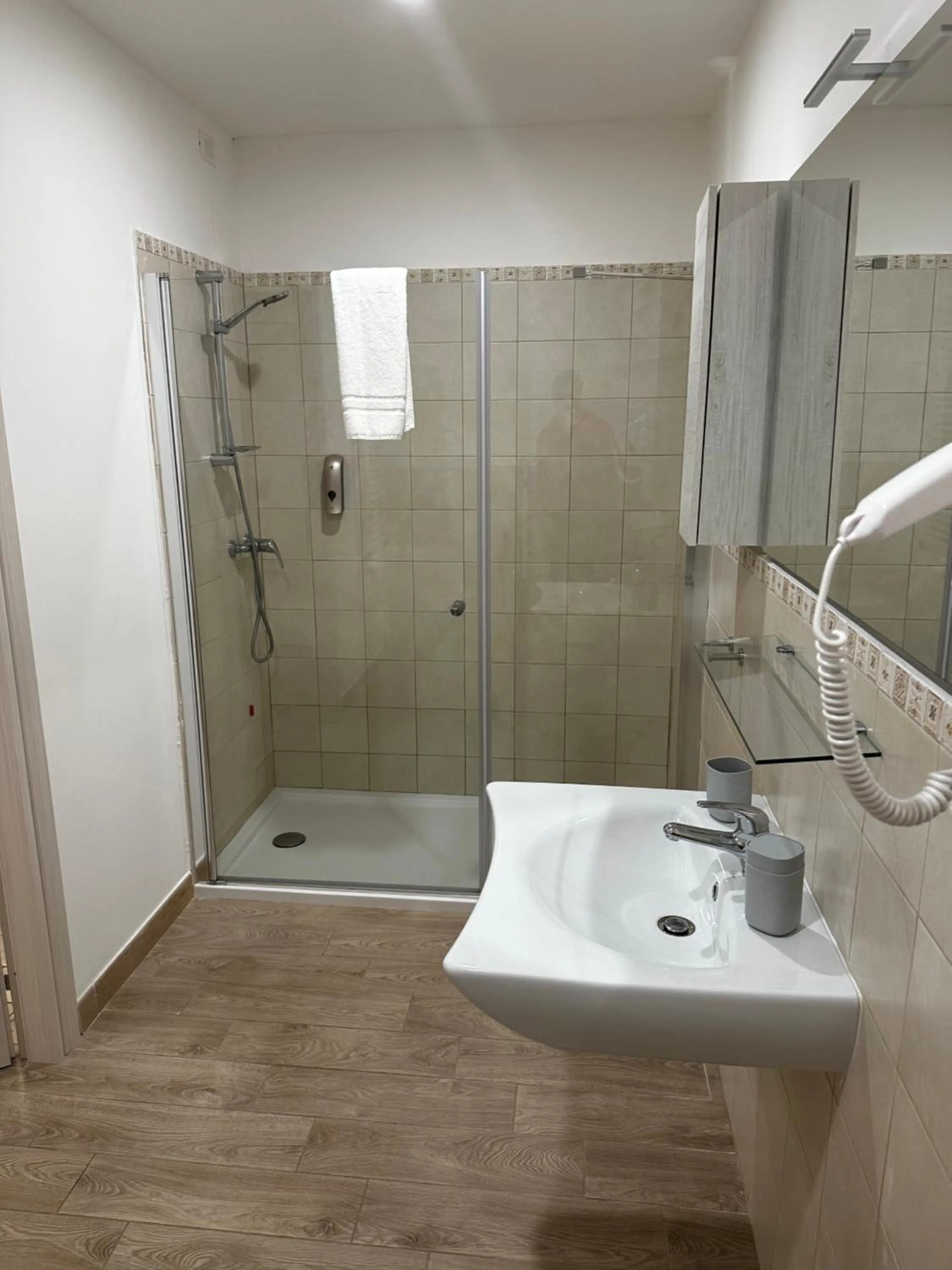 Bathroom in Domo Achenza