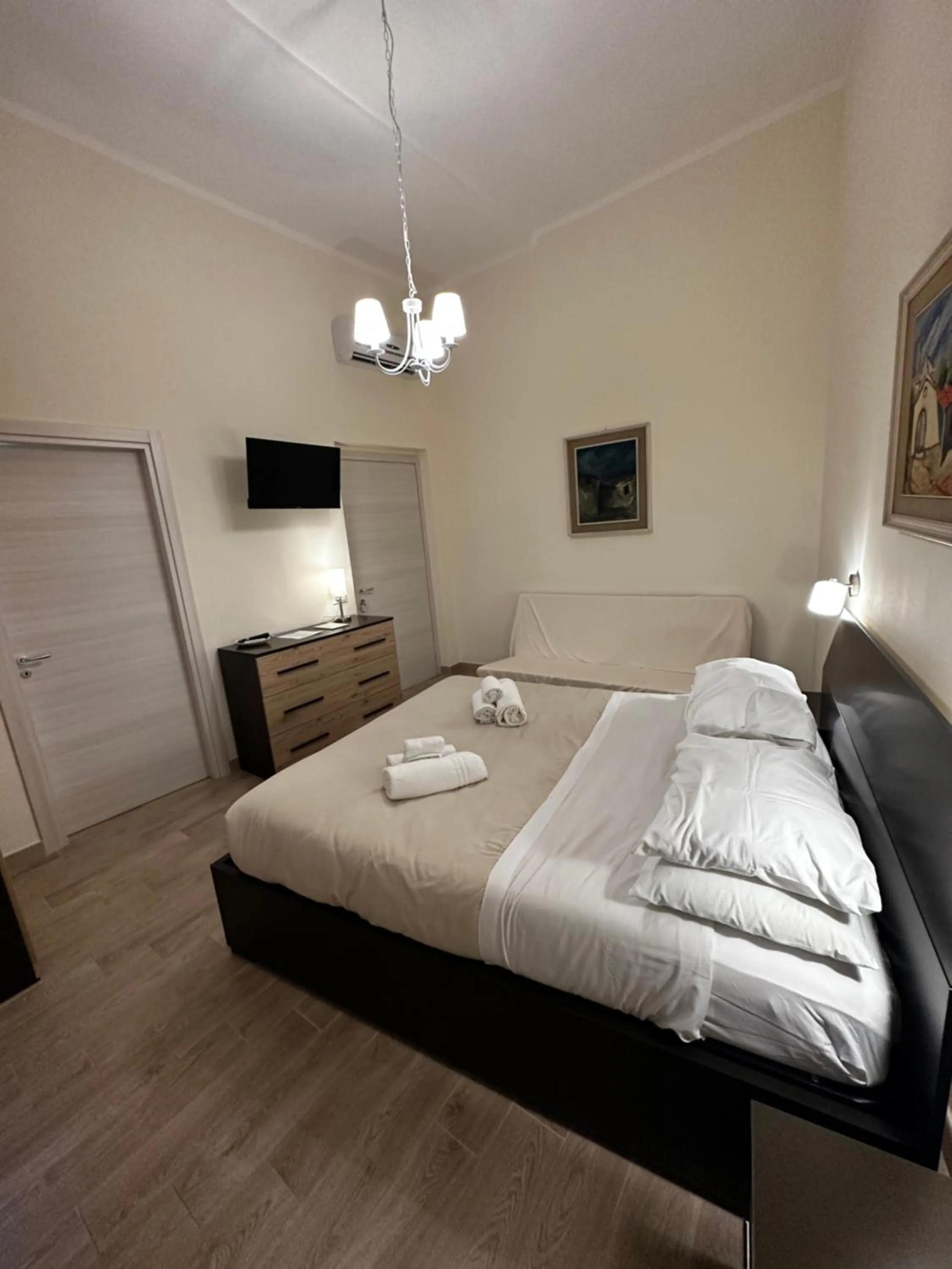 Bedroom, Bed in Domo Achenza