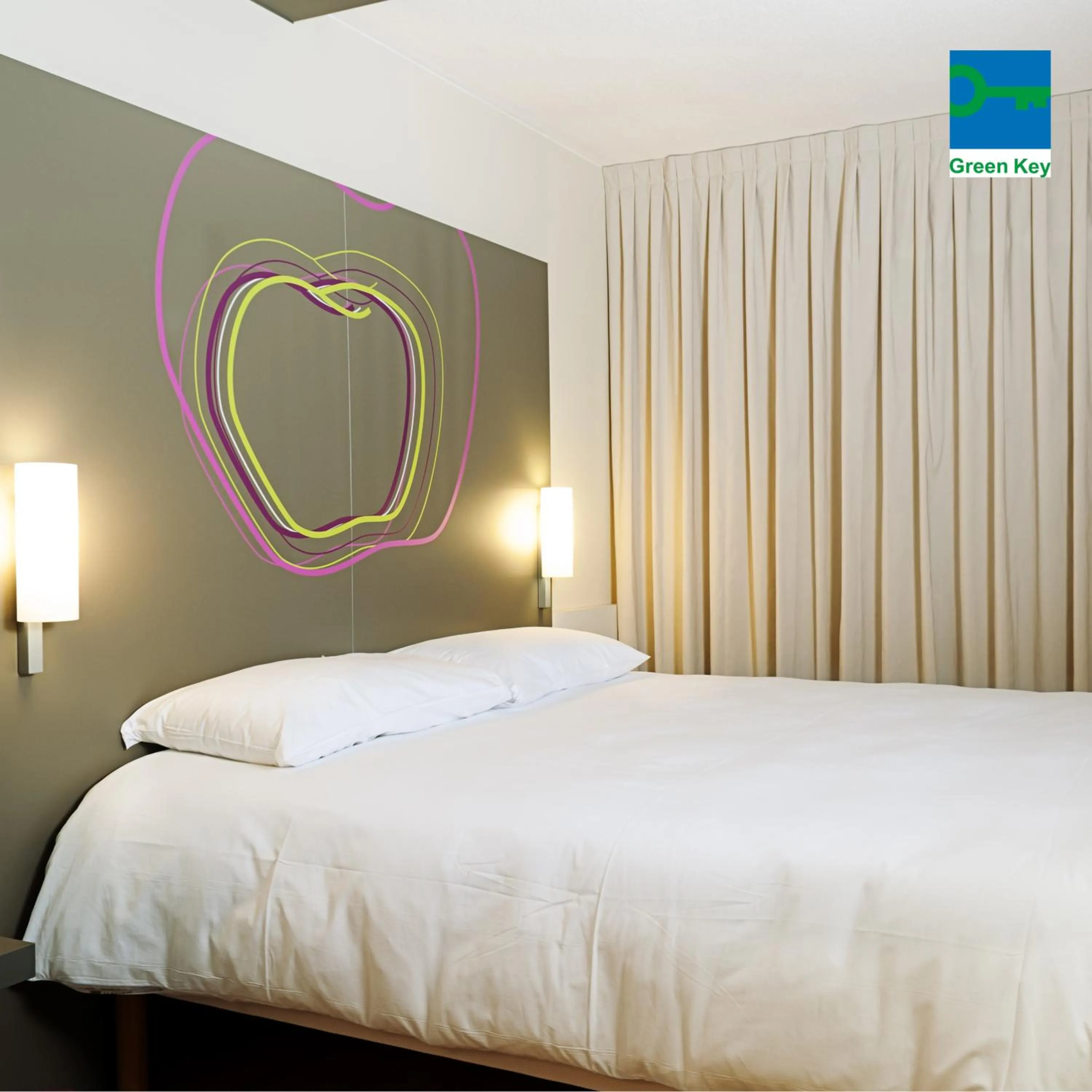 Bedroom, Bed in Hotel Ibis Styles Lleida Torrefarrera