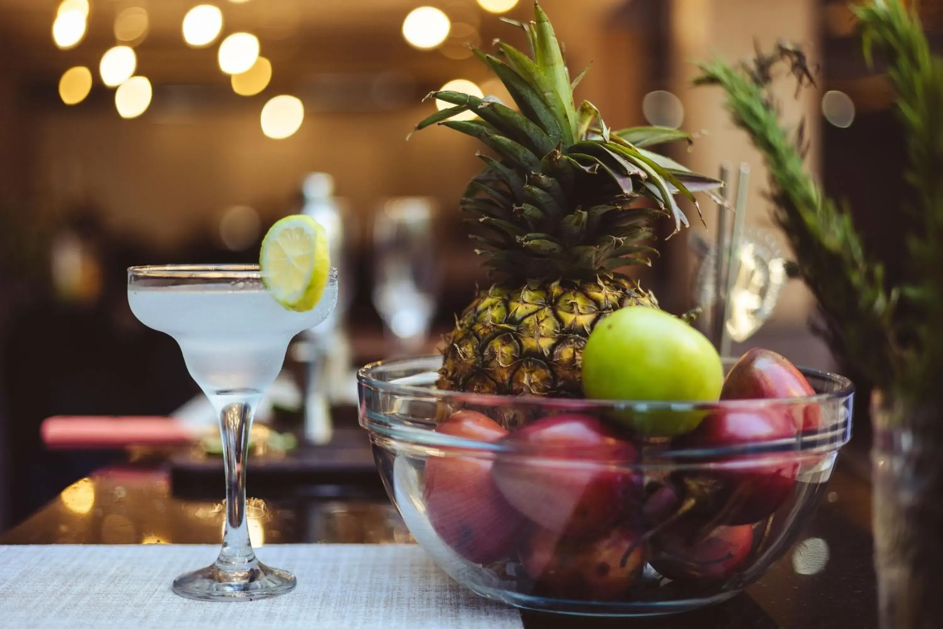 Food and drinks in Highlands Suites Hotel and Apartments Food and drinks in Highlands Suites Hotel and Apartments