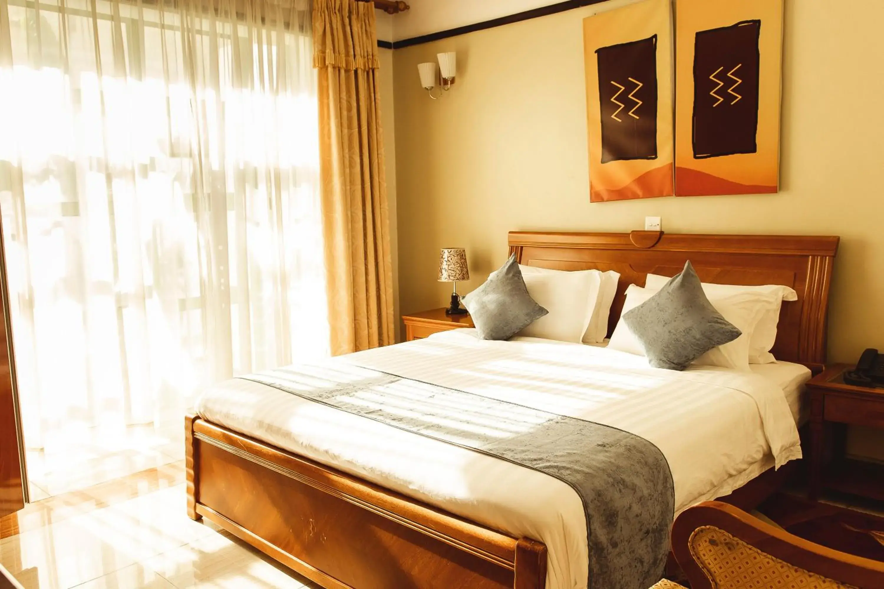 Bedroom, Bed in Highlands Suites Hotel and Apartments Bedroom, Bed in Highlands Suites Hotel and Apartments