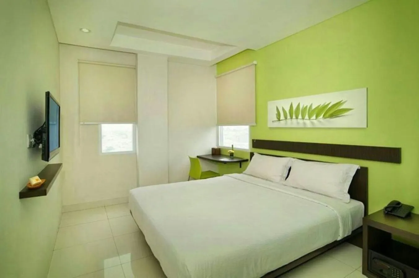 Bedroom, Bed in V Hotel Tebet