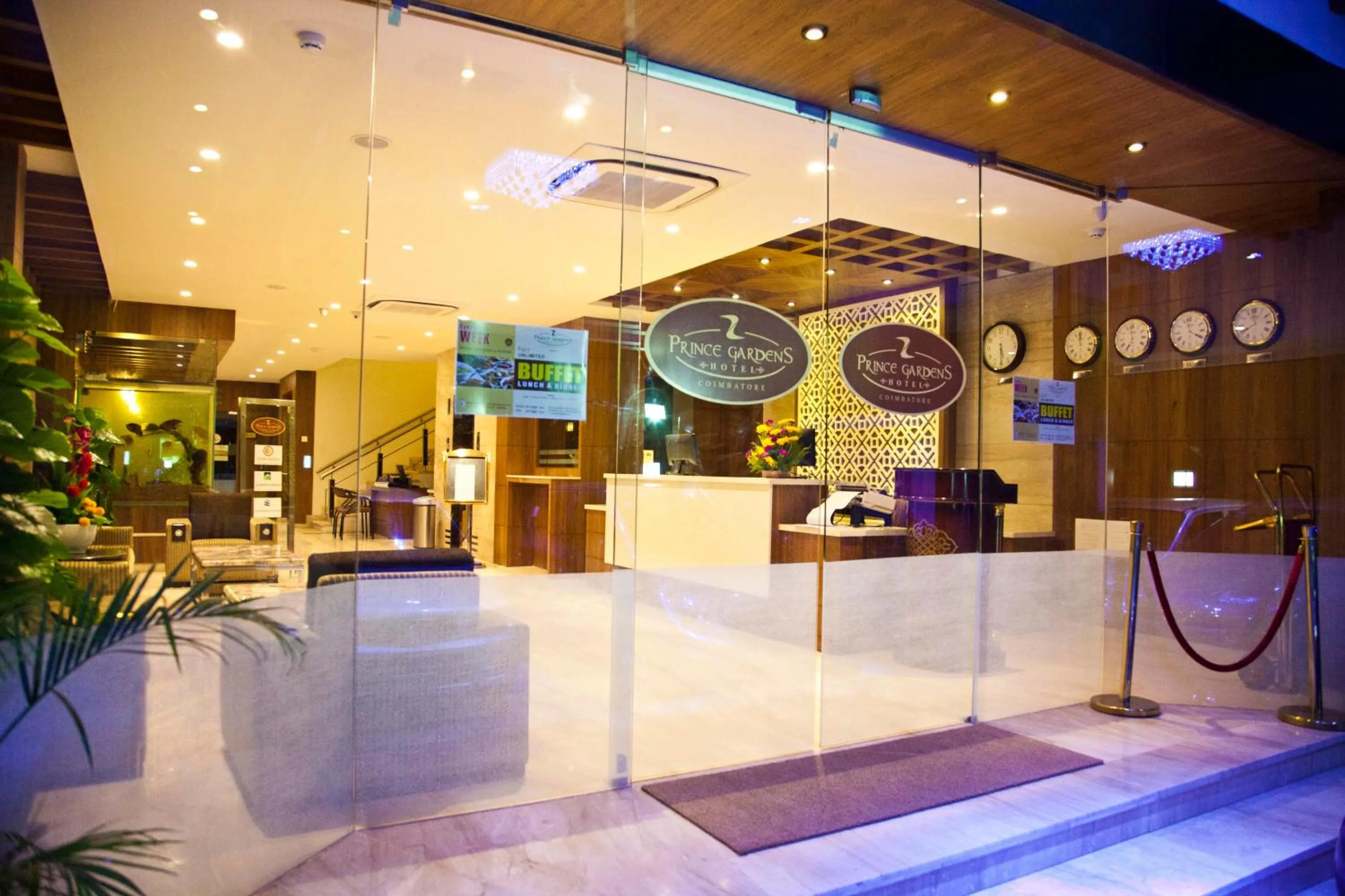 Facade/entrance in Hotel Prince Gardens