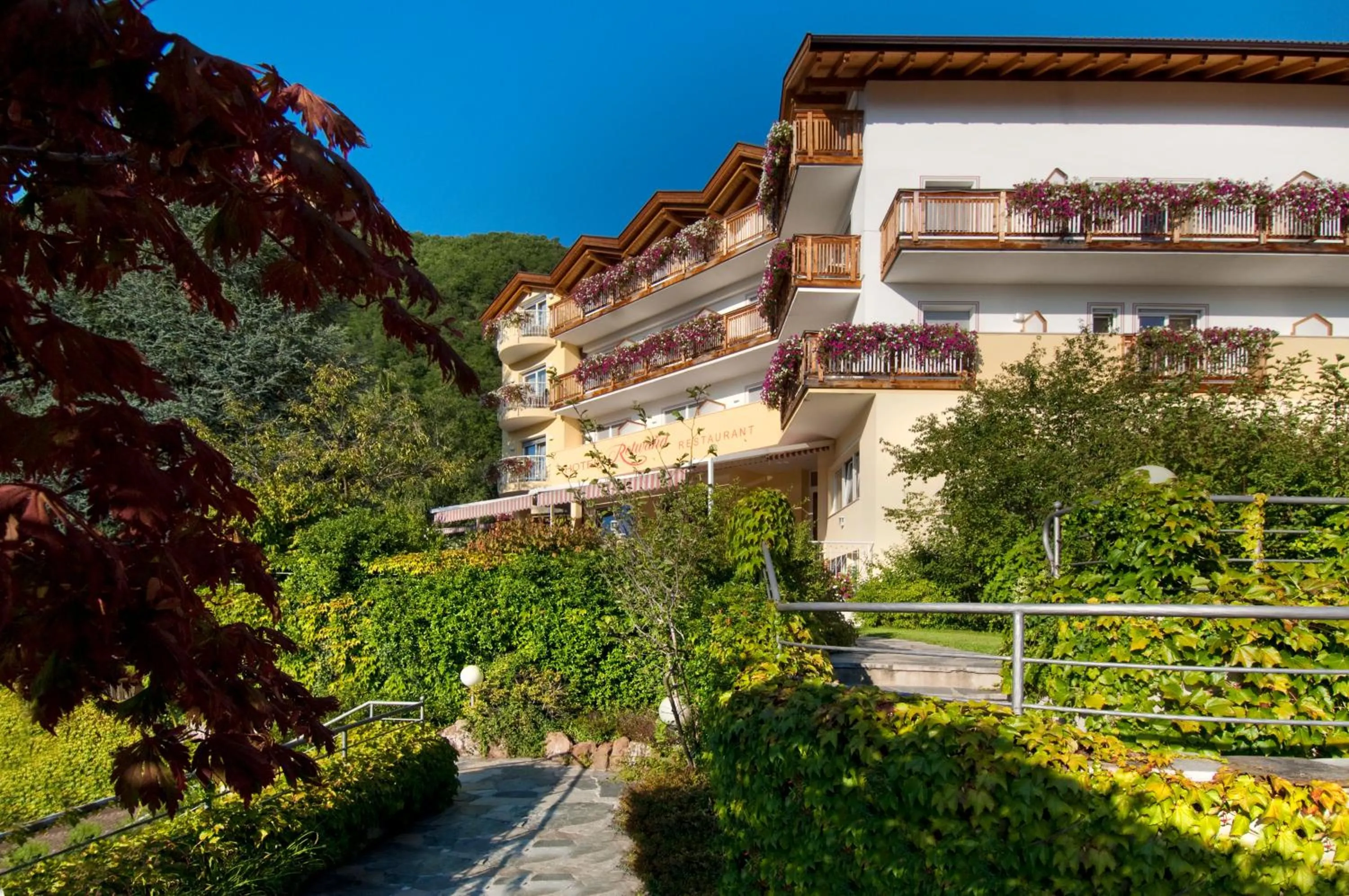 Facade/entrance in Hotel Rotwand