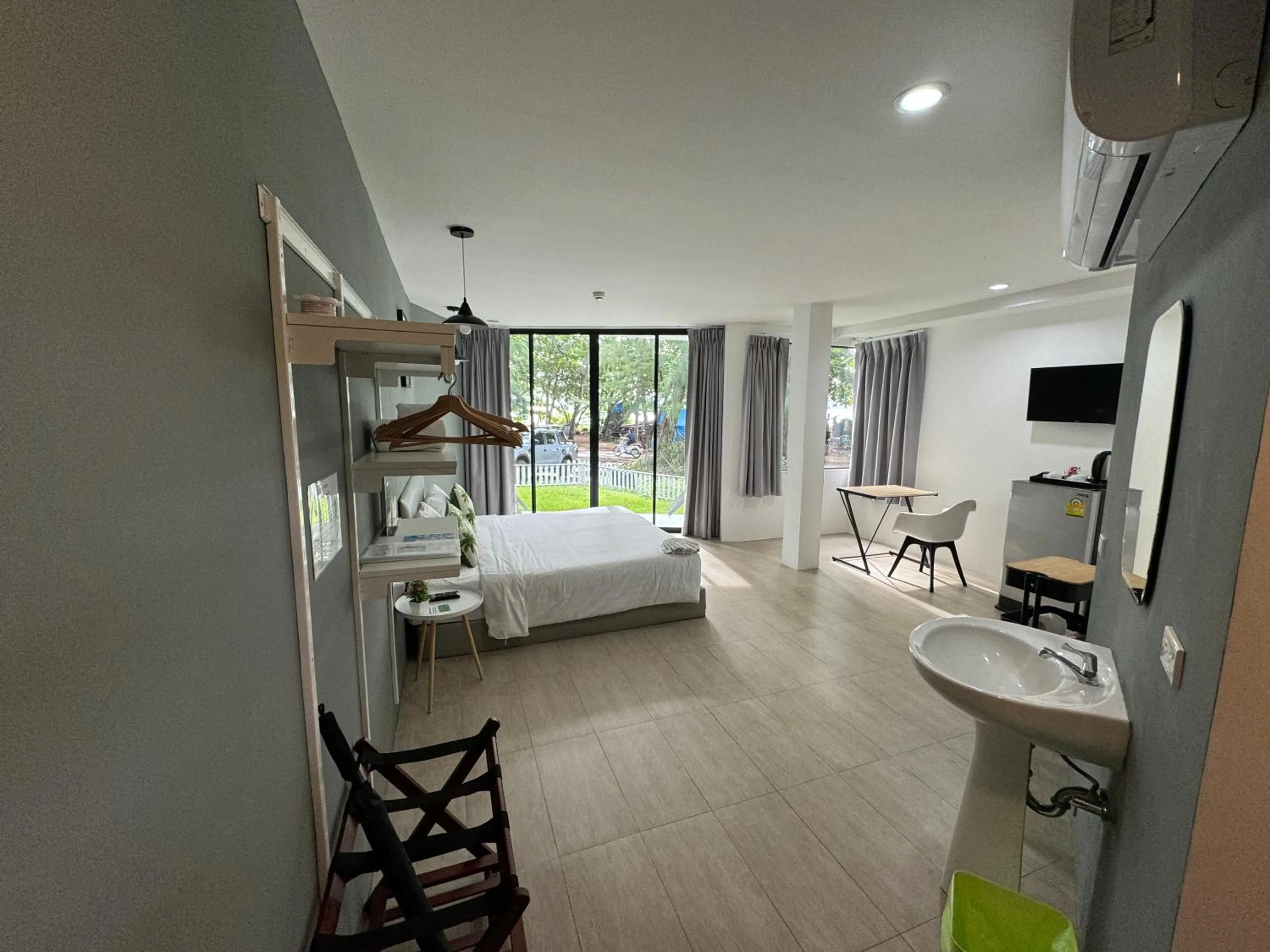 Bed in Phuket Muay Thai Hotel Rawai Beach