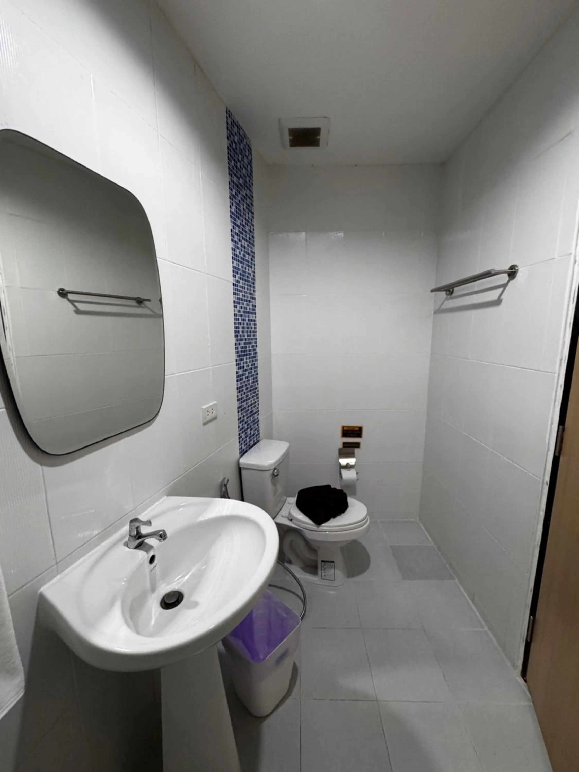 Toilet in Phuket Muay Thai Hotel Rawai Beach