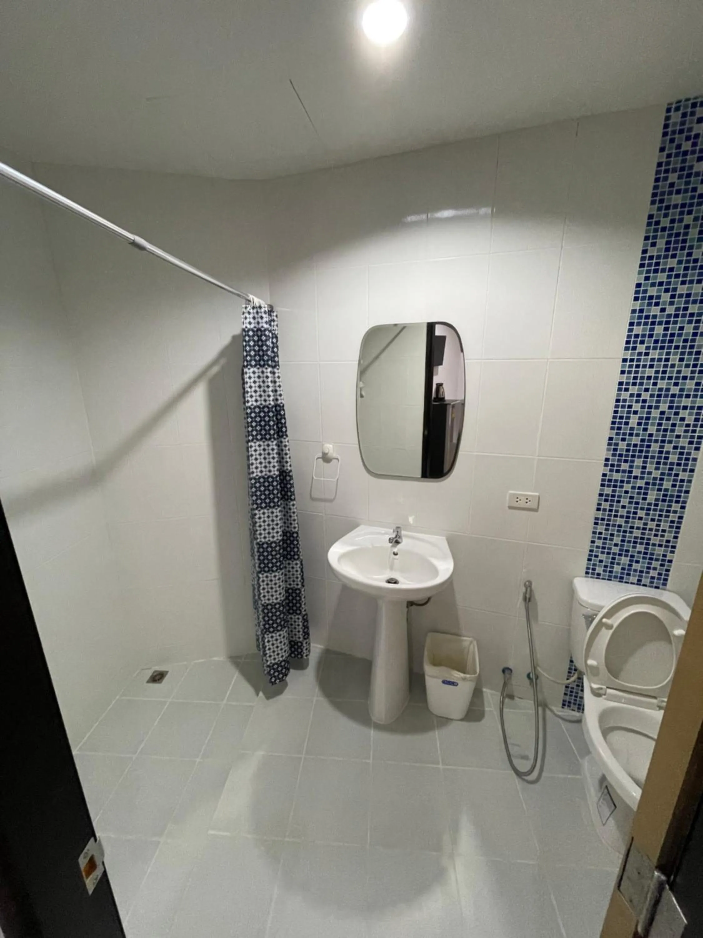 Shower in Phuket Muay Thai Hotel Rawai Beach