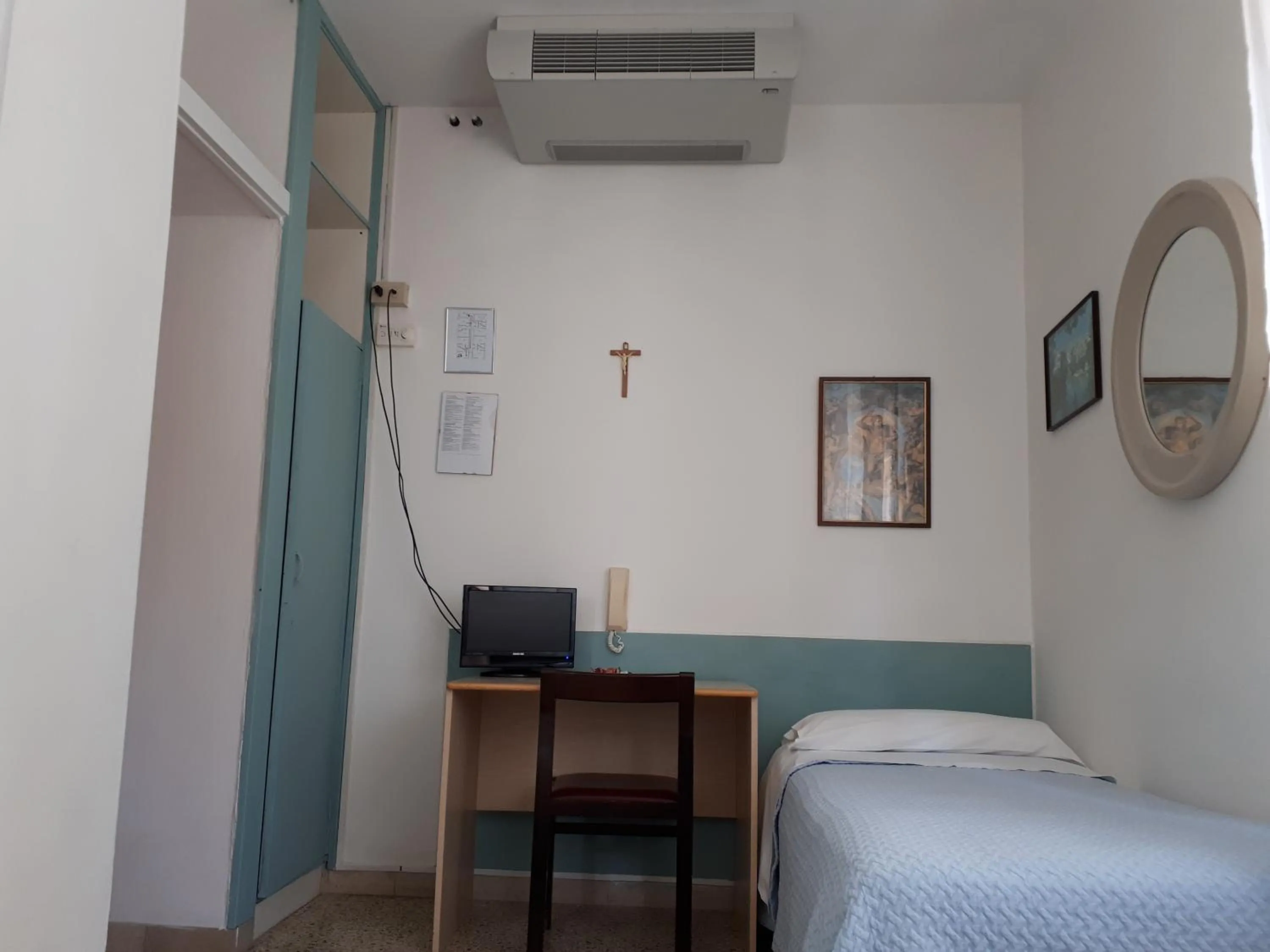 Bed in Hotel Villa Dina