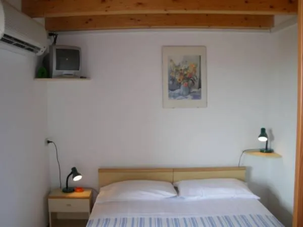 Bedroom, Bed in Hotel Villa Dina