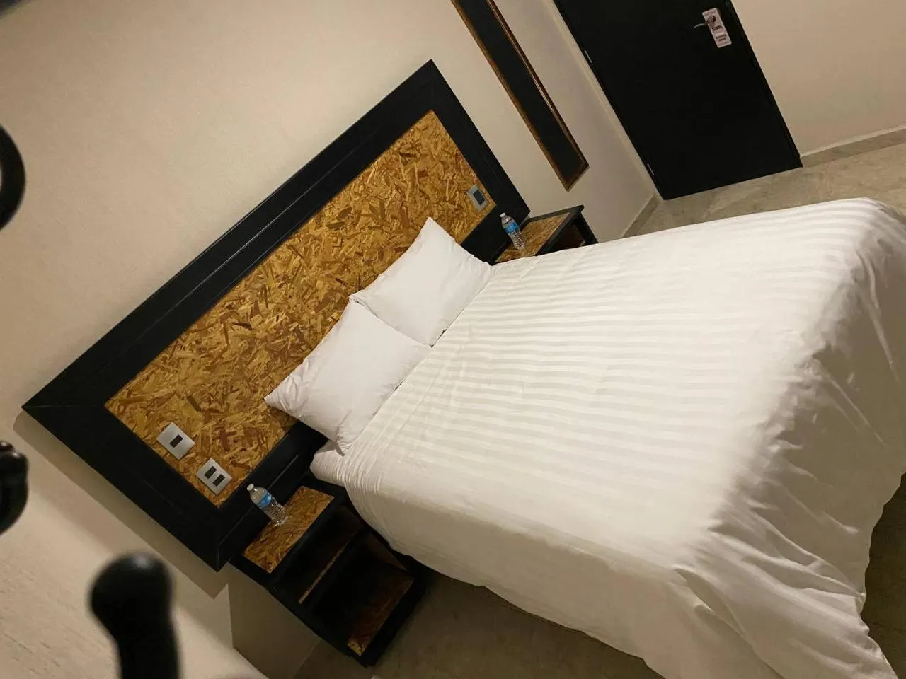 Bed in Hotel Central Pirámides