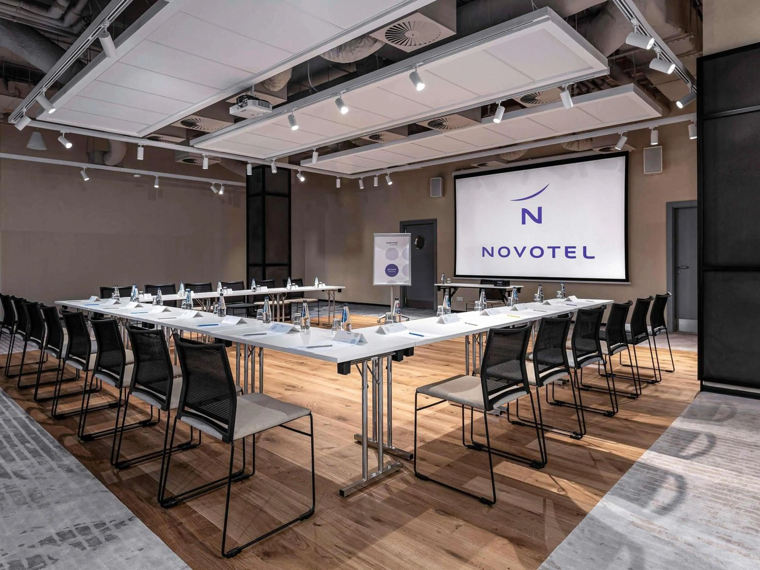 Meeting/conference room in Novotel Gdańsk Marina