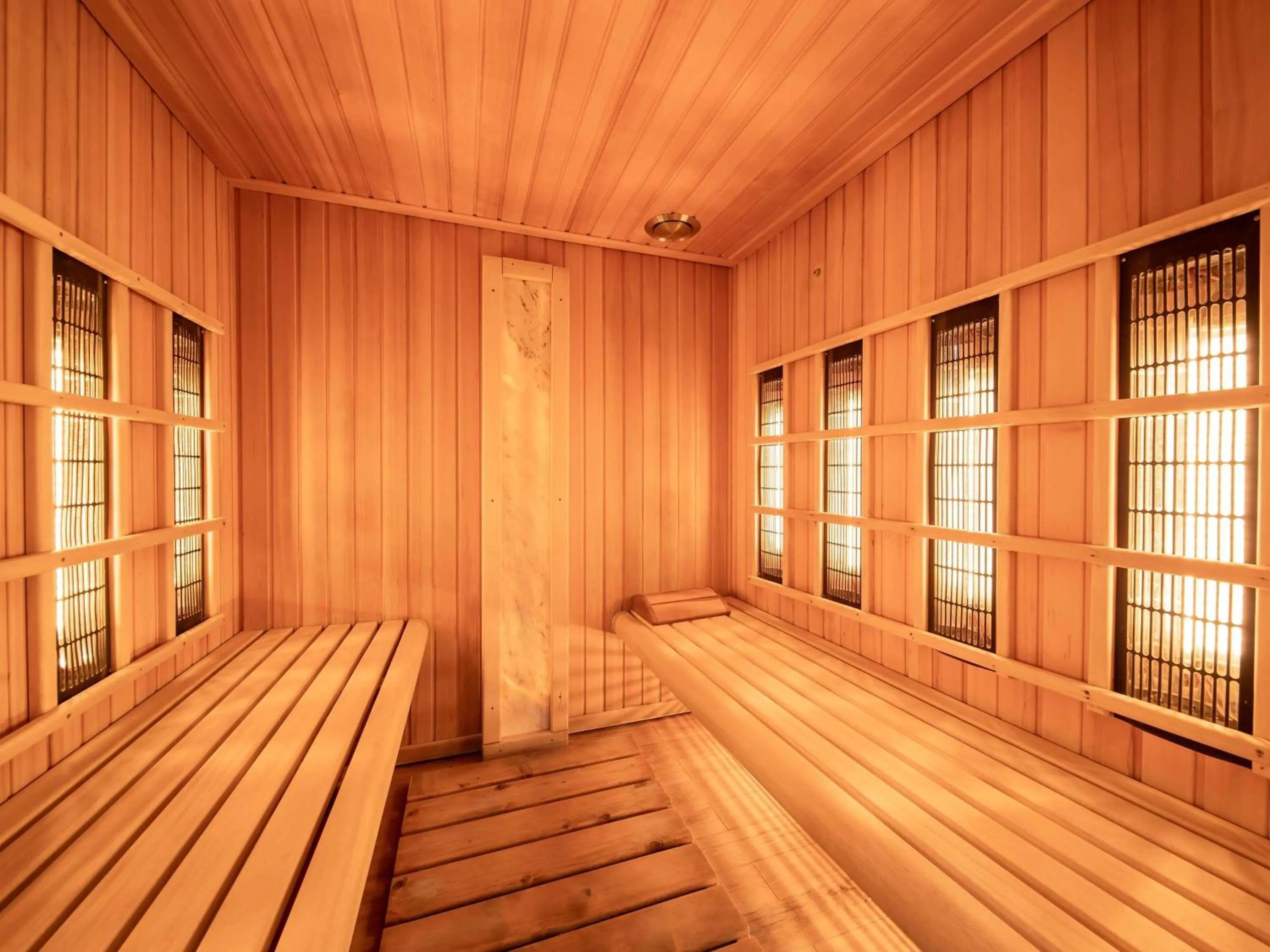 Property building in Novotel Gdańsk Marina