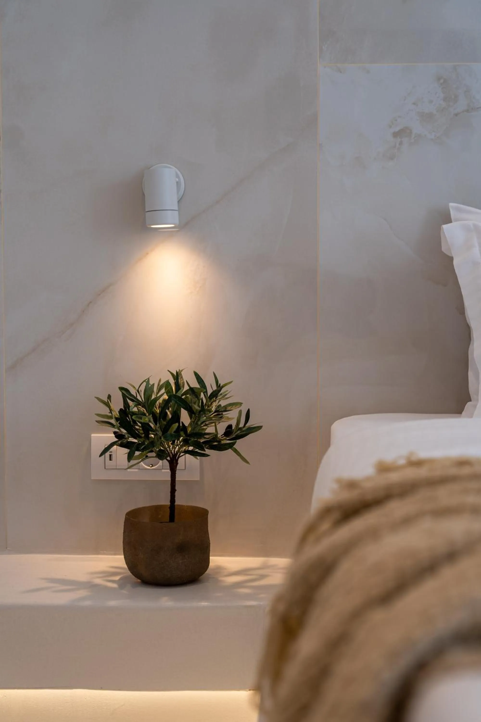 Bed in Cycladic Suites & Spa