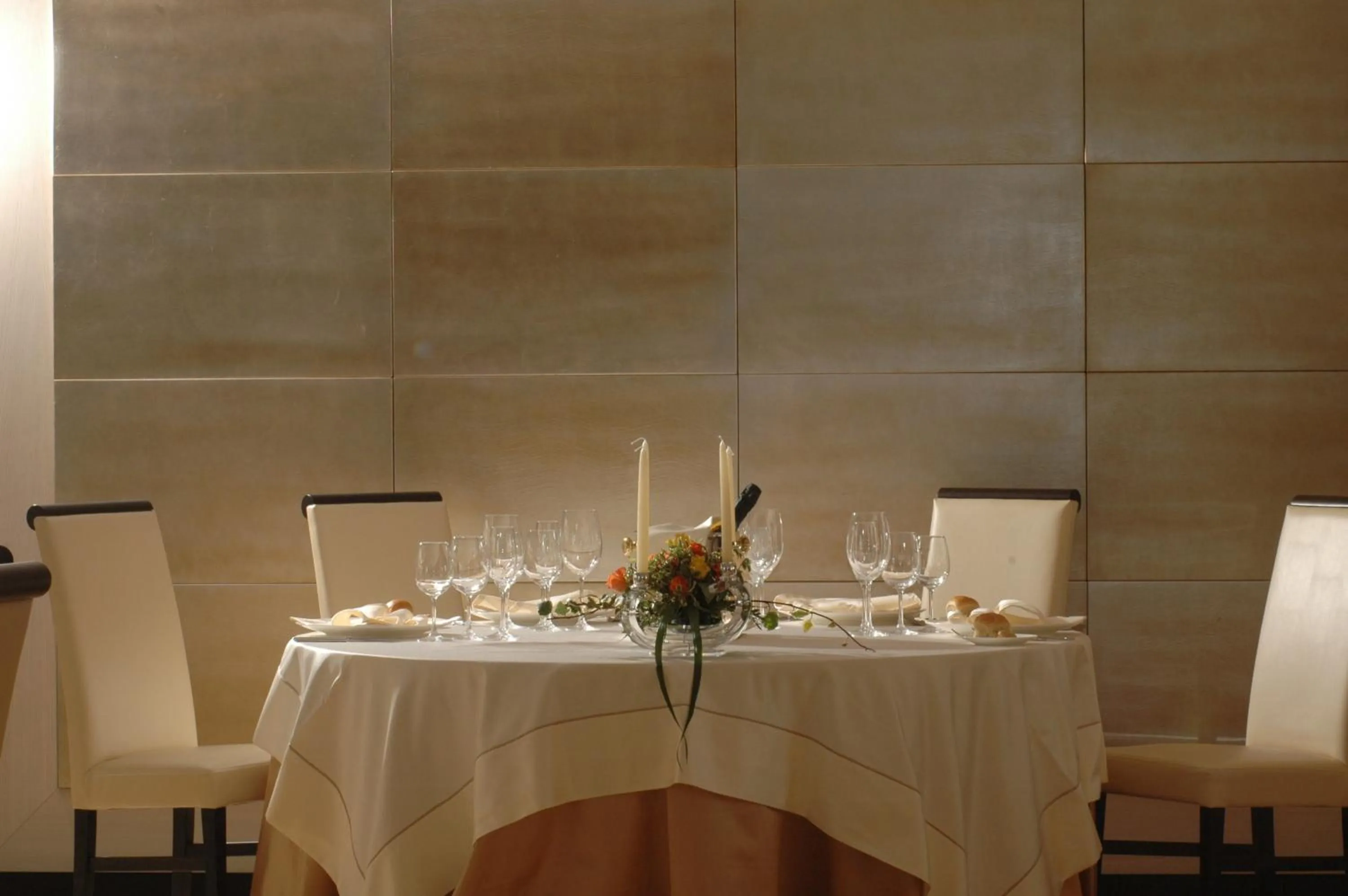 Restaurant/places to eat in Hotel San Mauro