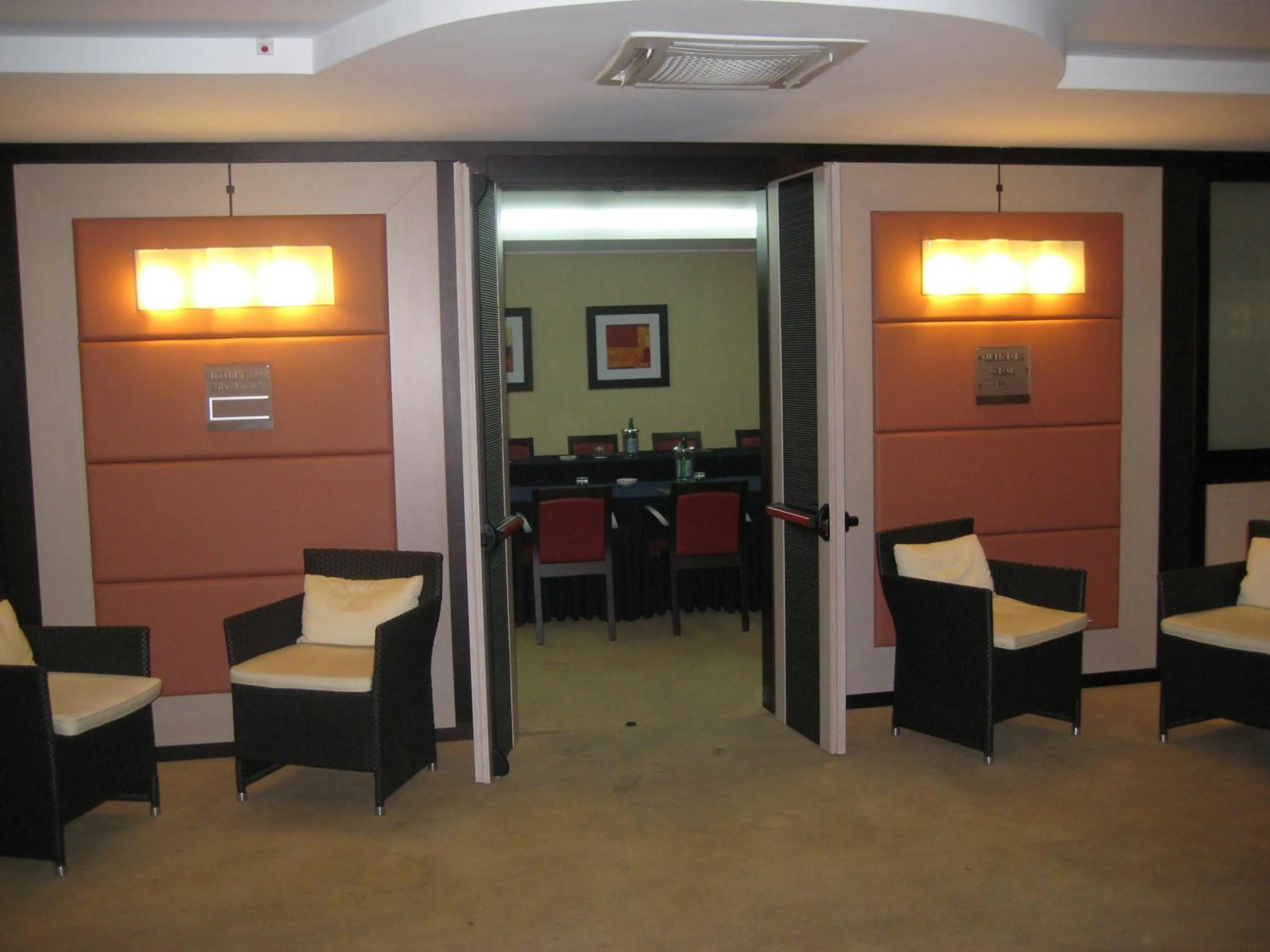 Business facilities in Hotel San Mauro