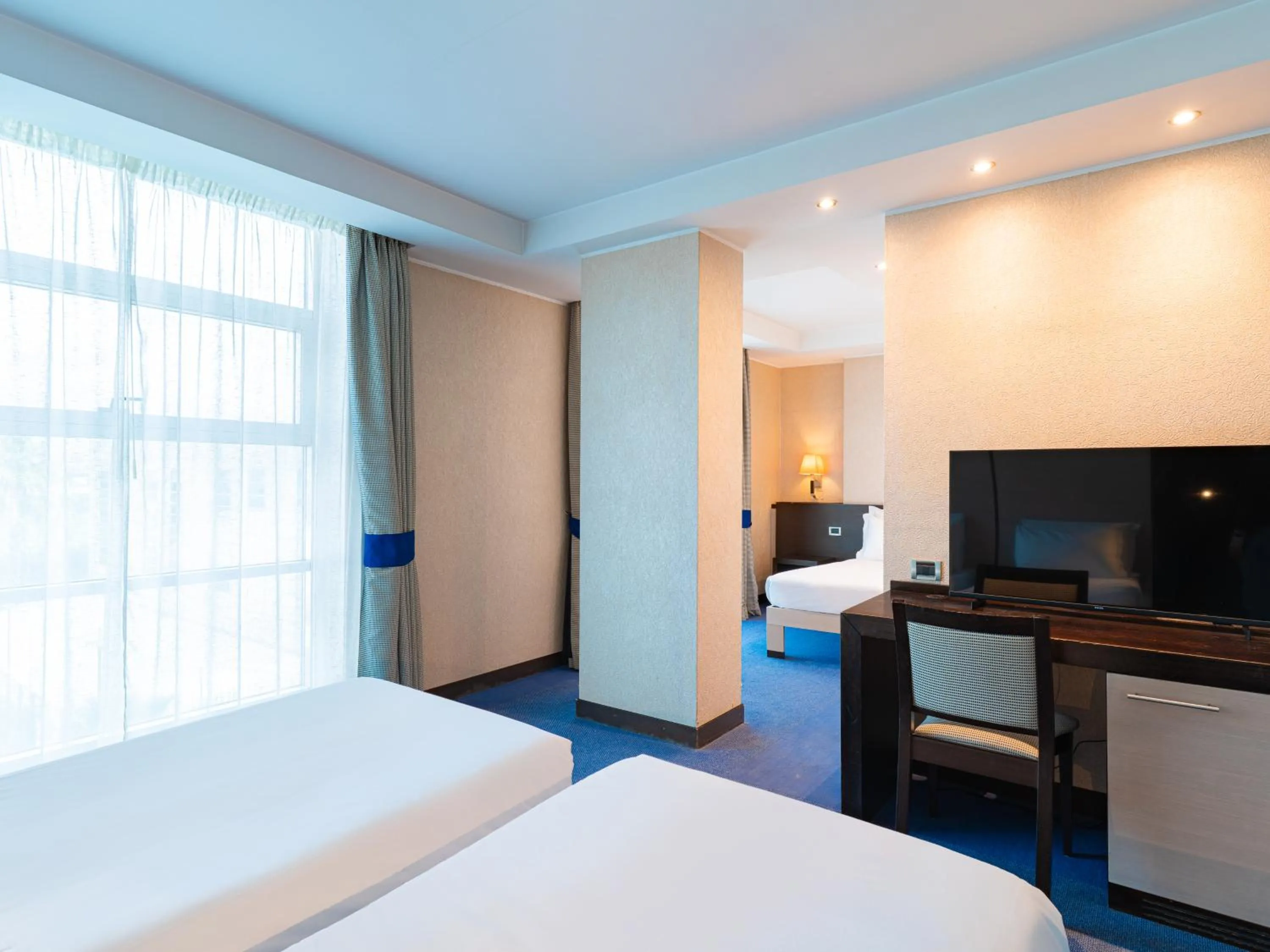 Bedroom, Bed in B&B HOTEL Napoli San Mauro