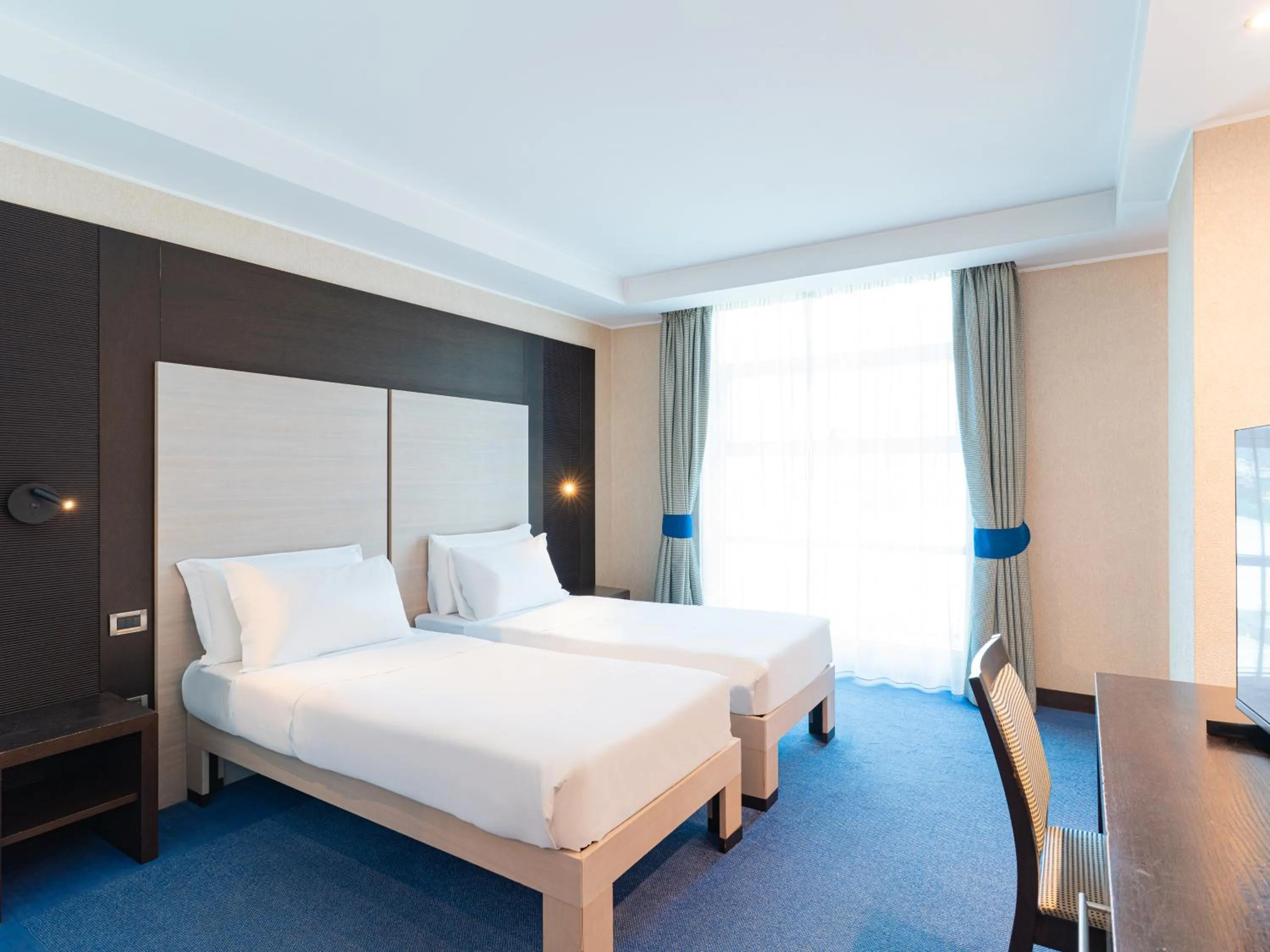 Bedroom, Bed in B&B HOTEL Napoli San Mauro