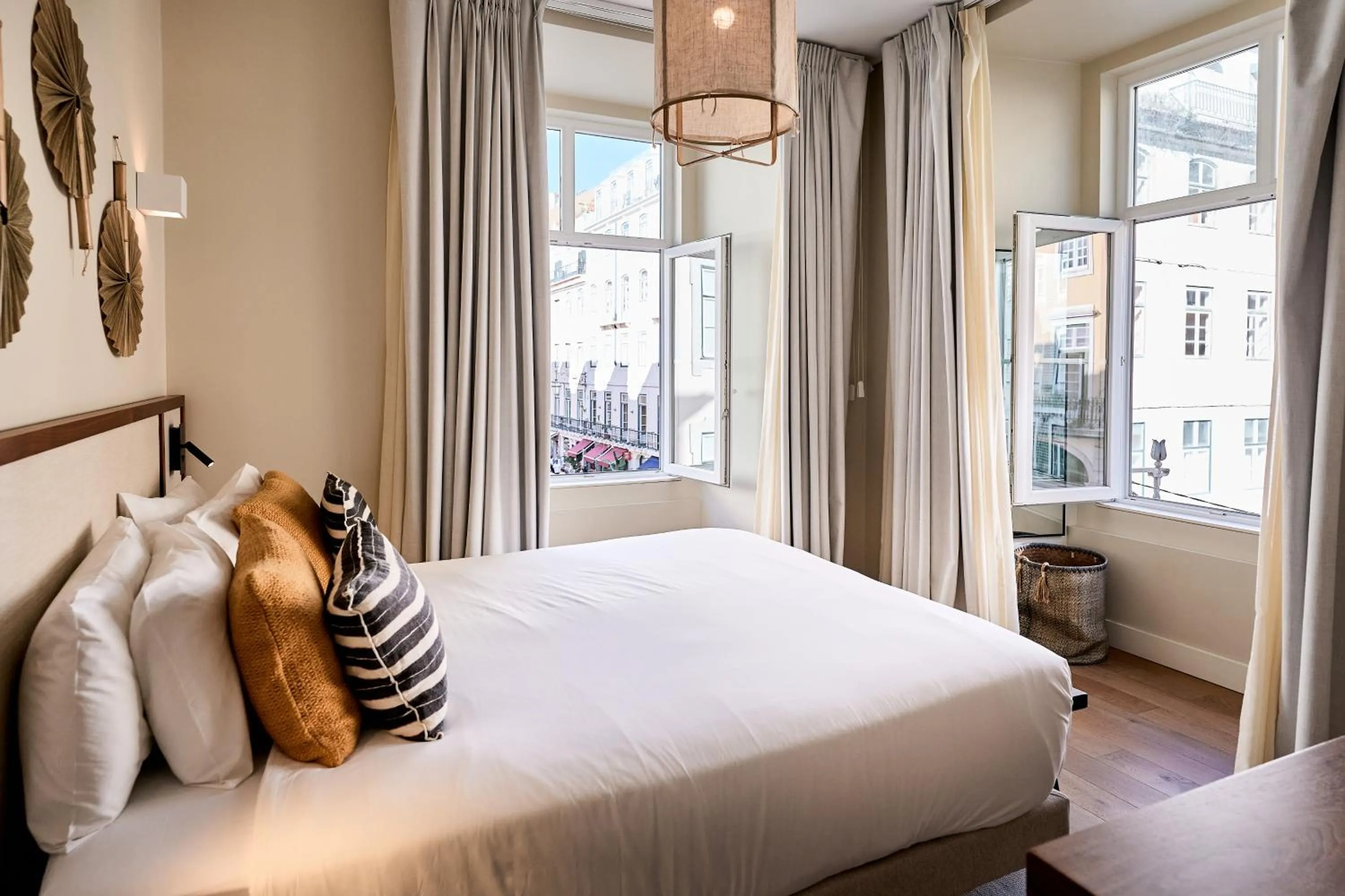 Bedroom, Bed in Ando Living - Augusta House