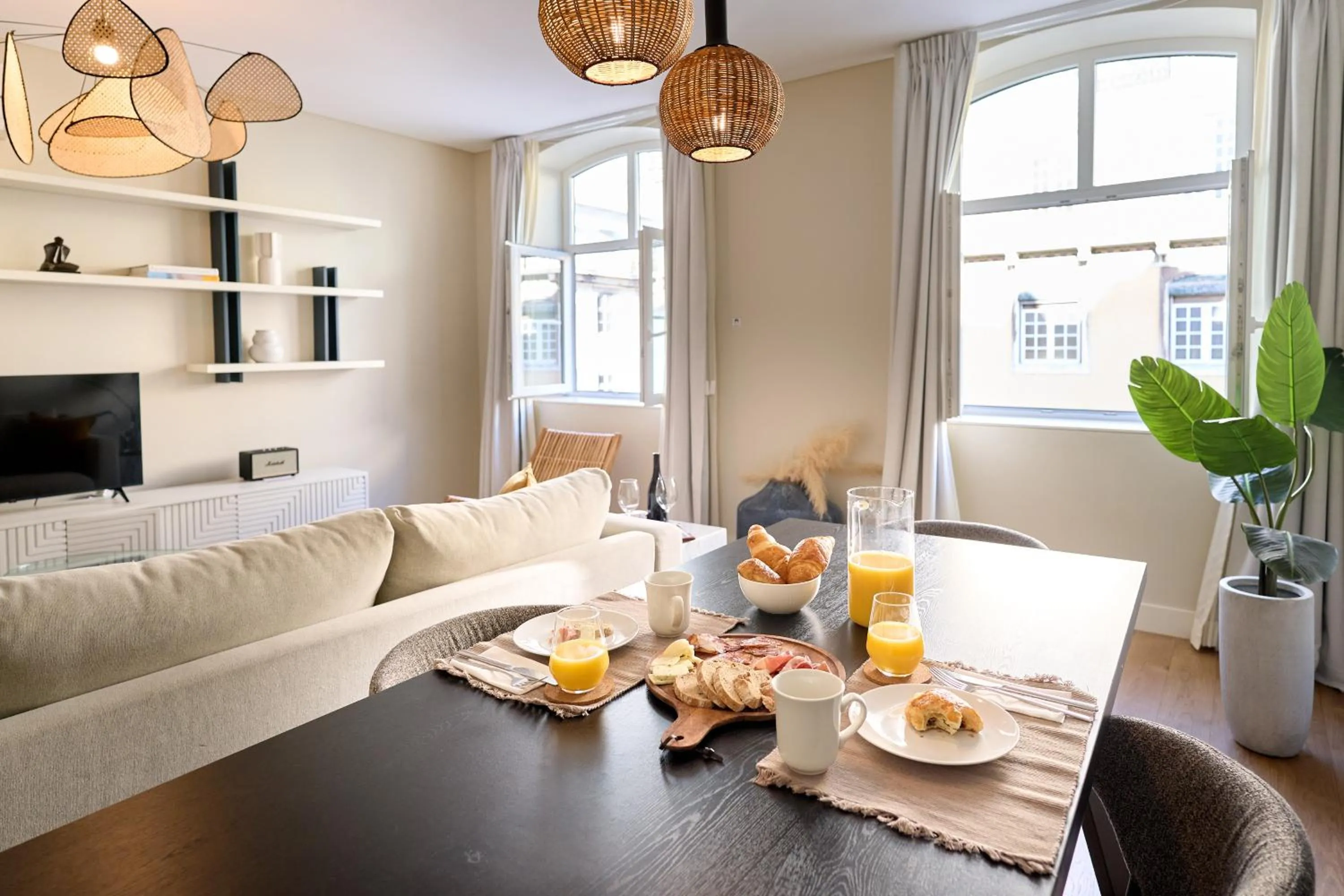 TV and multimedia in Ando Living - Augusta House