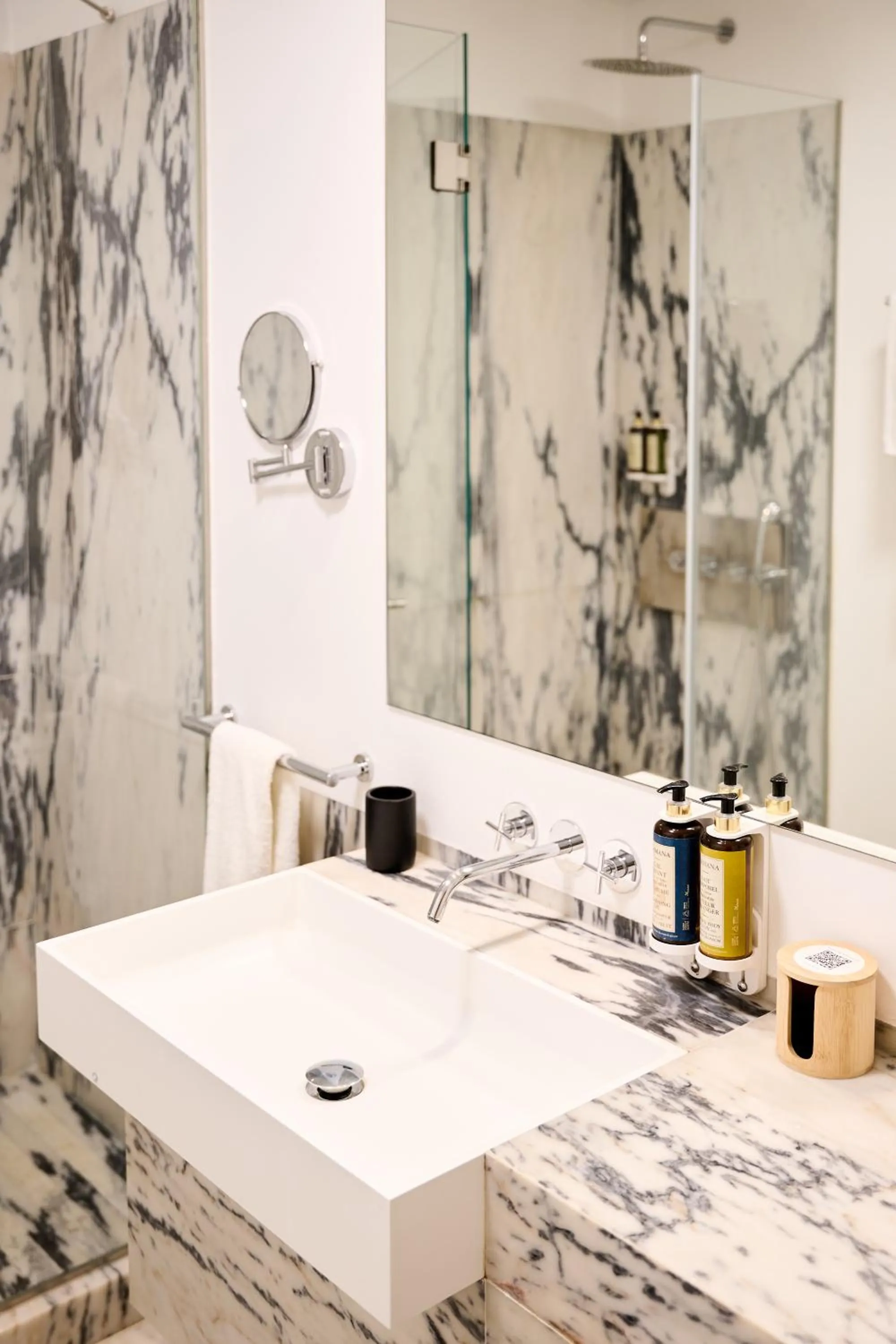 Bathroom in Ando Living - Augusta House